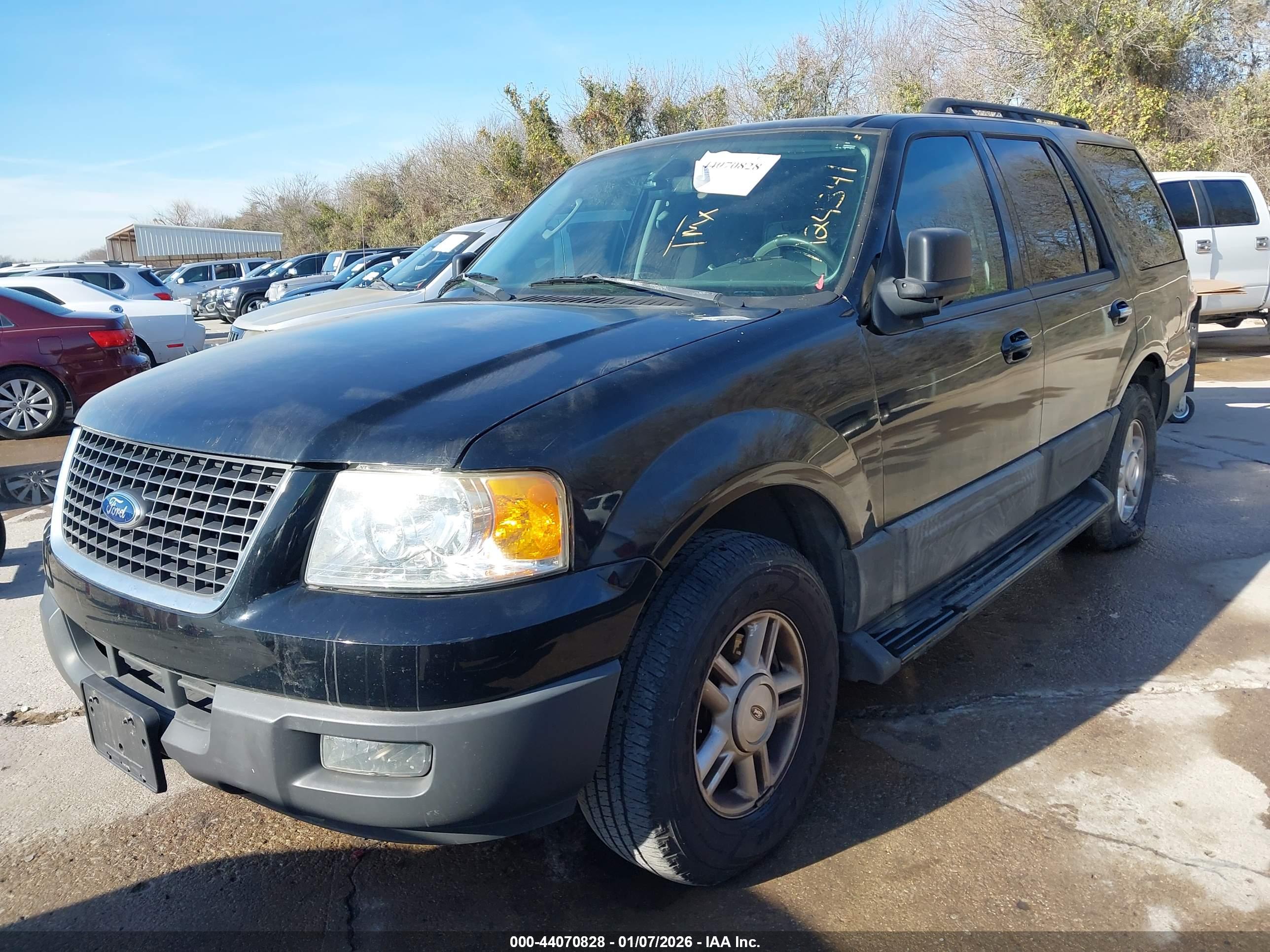 FORD EXPEDITION image 2