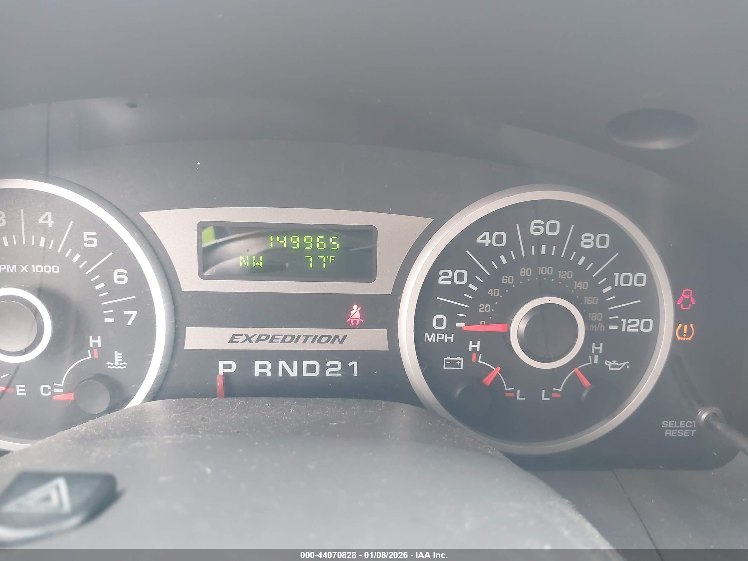 FORD EXPEDITION image 7