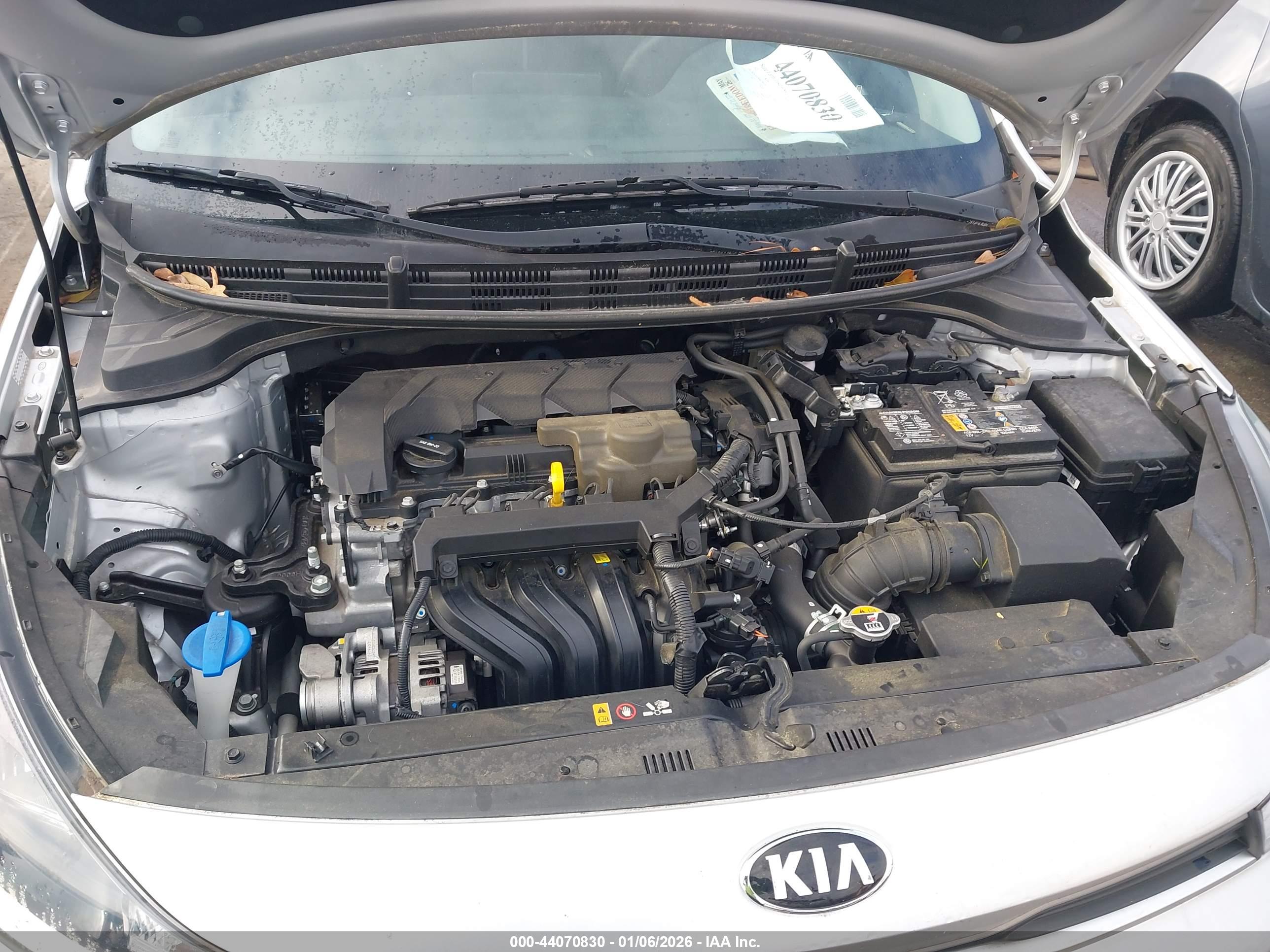KIA RIO image 10