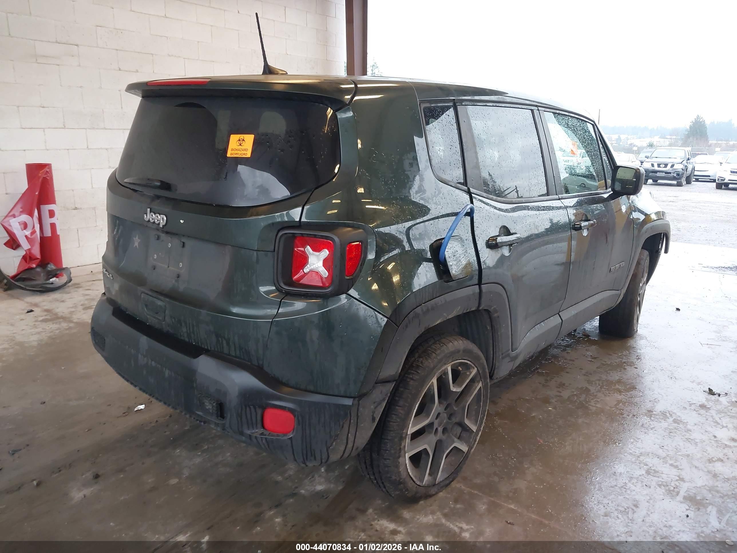 JEEP RENEGADE image 4