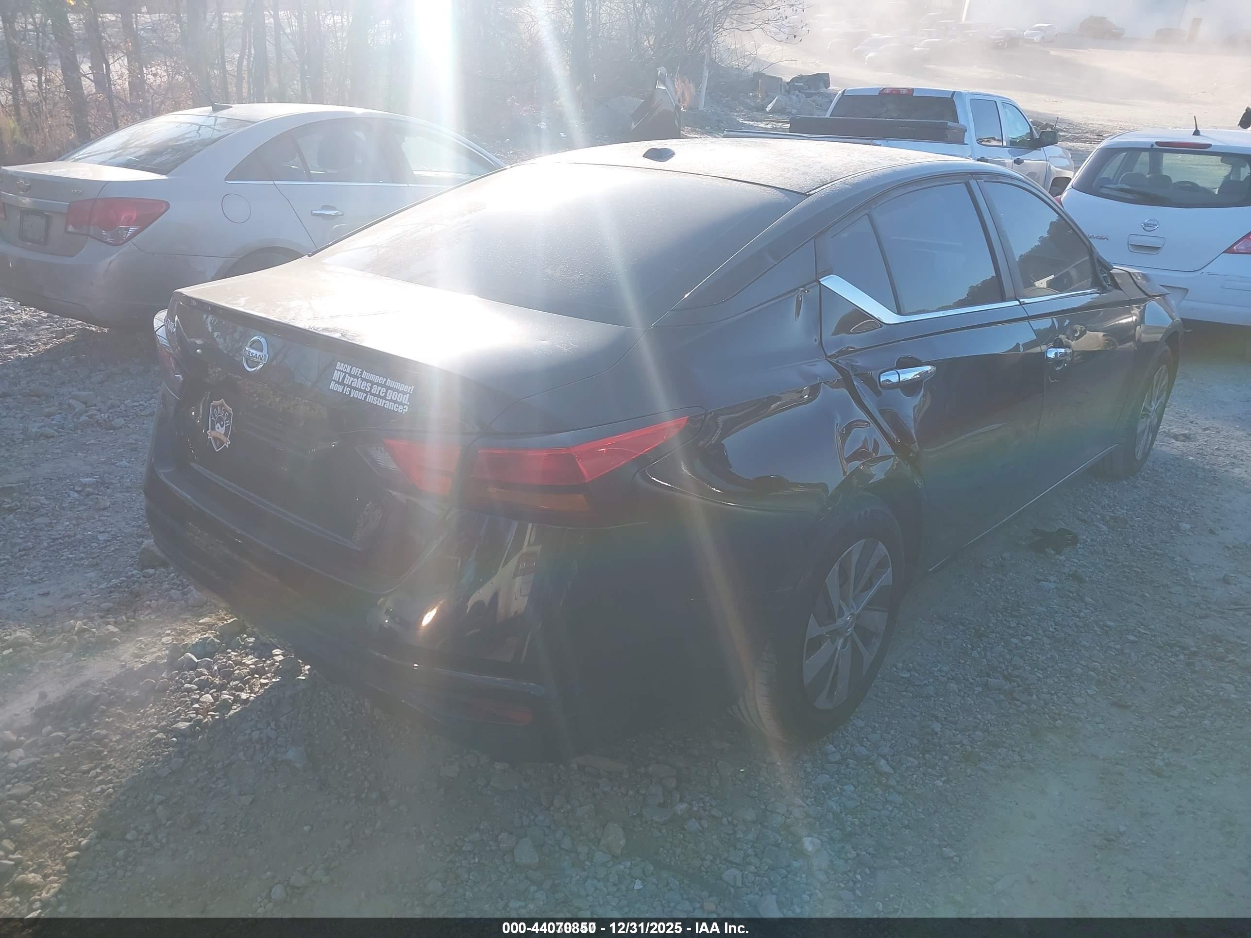 NISSAN ALTIMA image 4