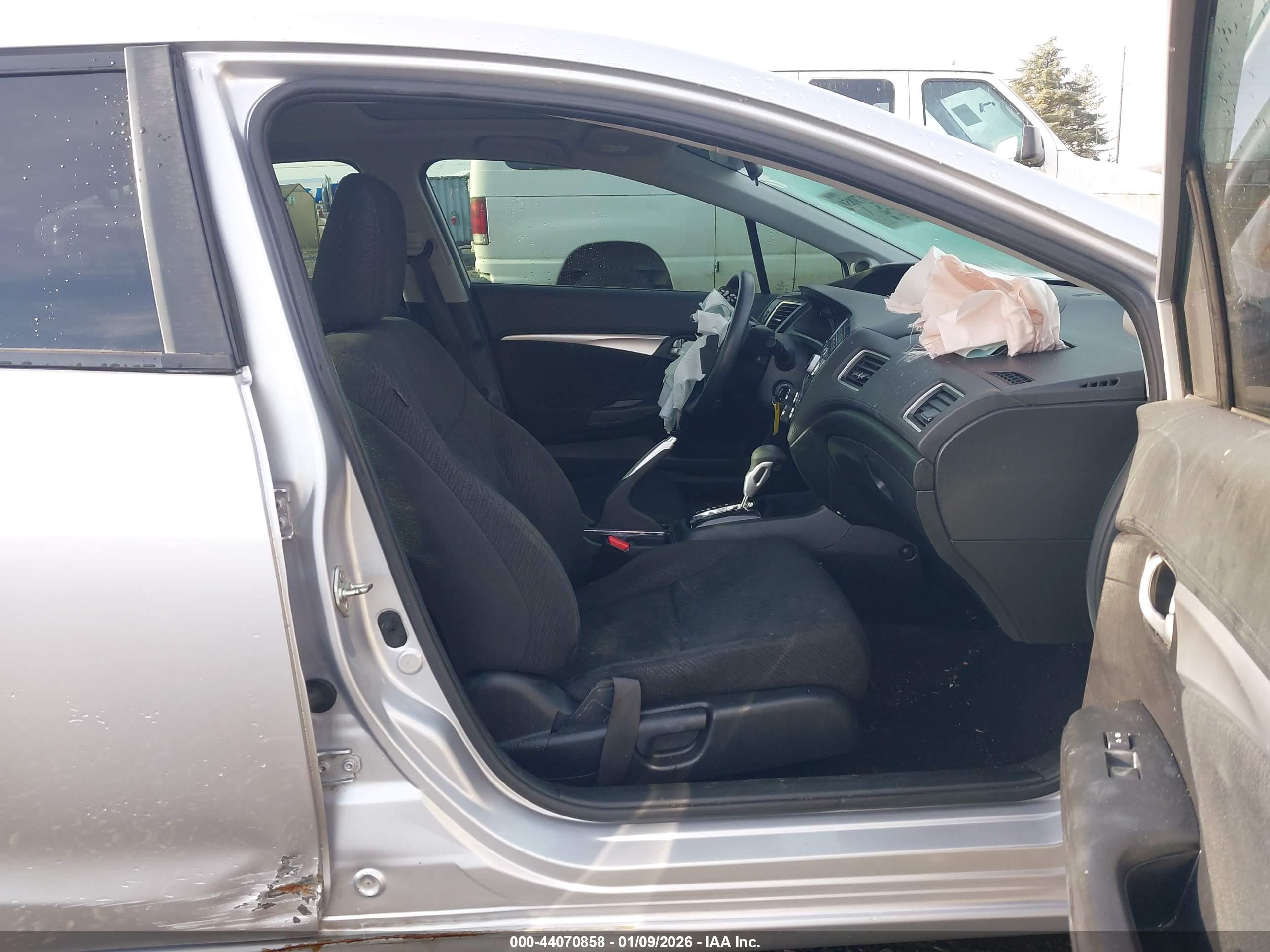 HONDA CIVIC image 5