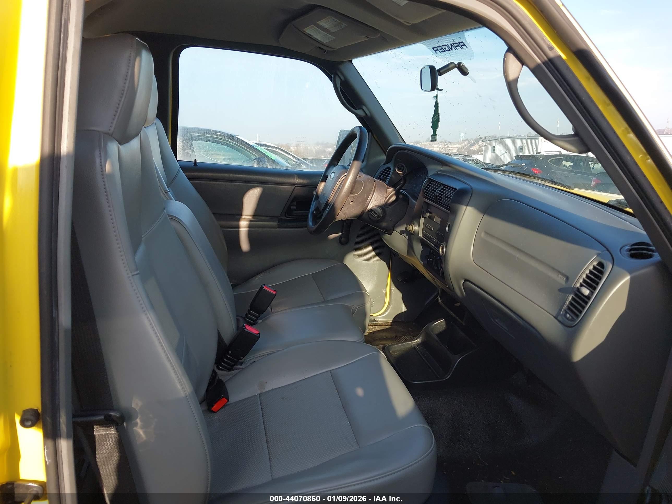 FORD RANGER image 5