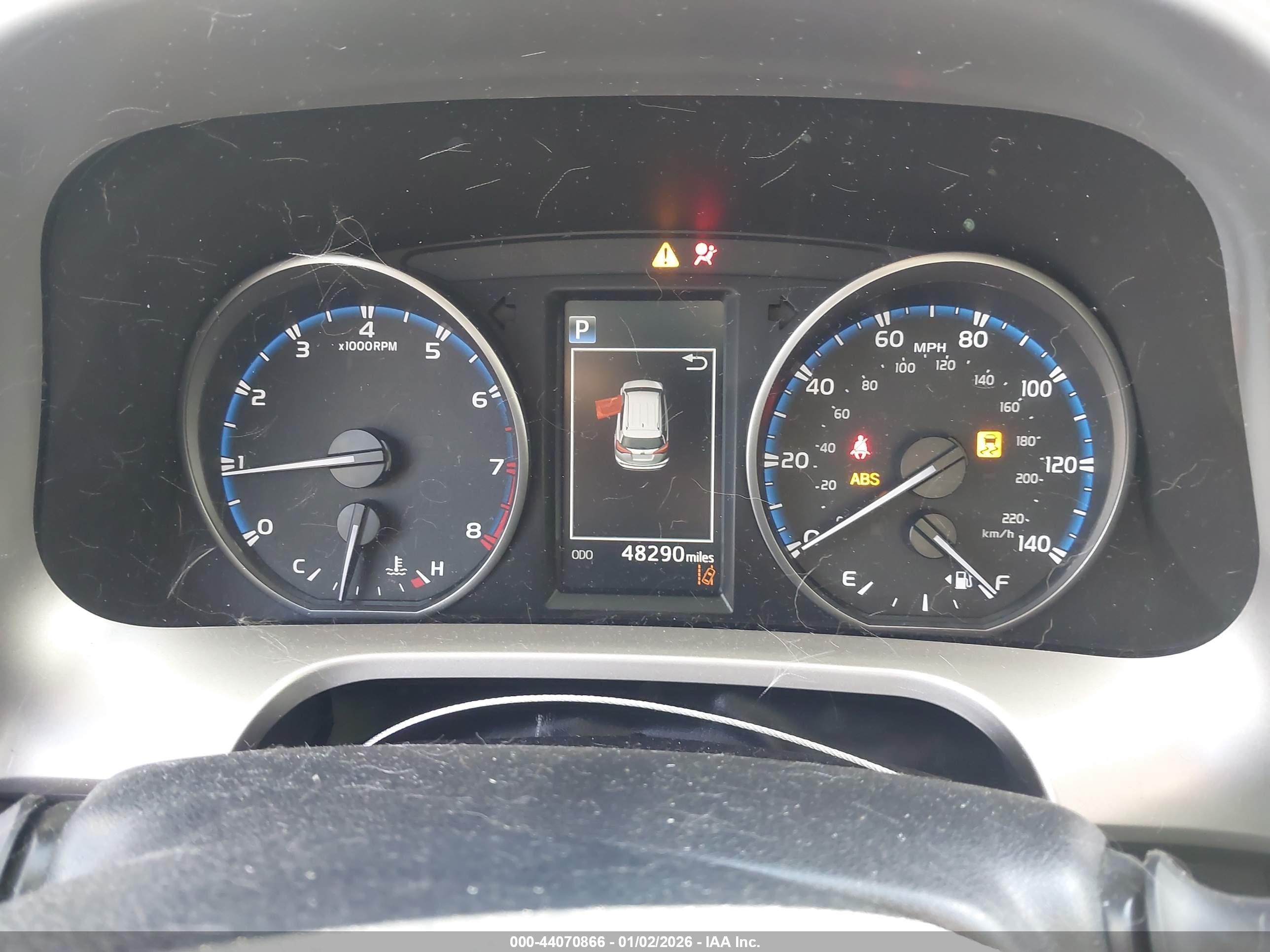 TOYOTA RAV4 image 7