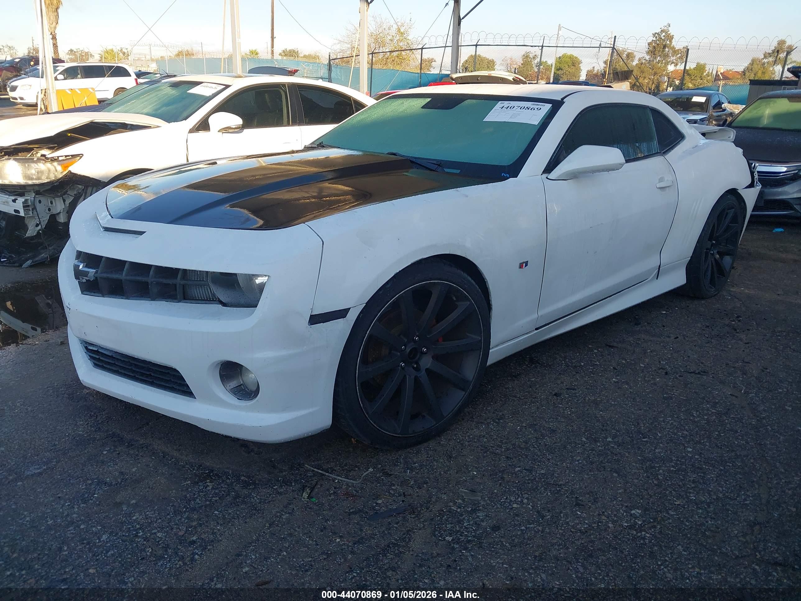CHEVROLET CAMARO image 2