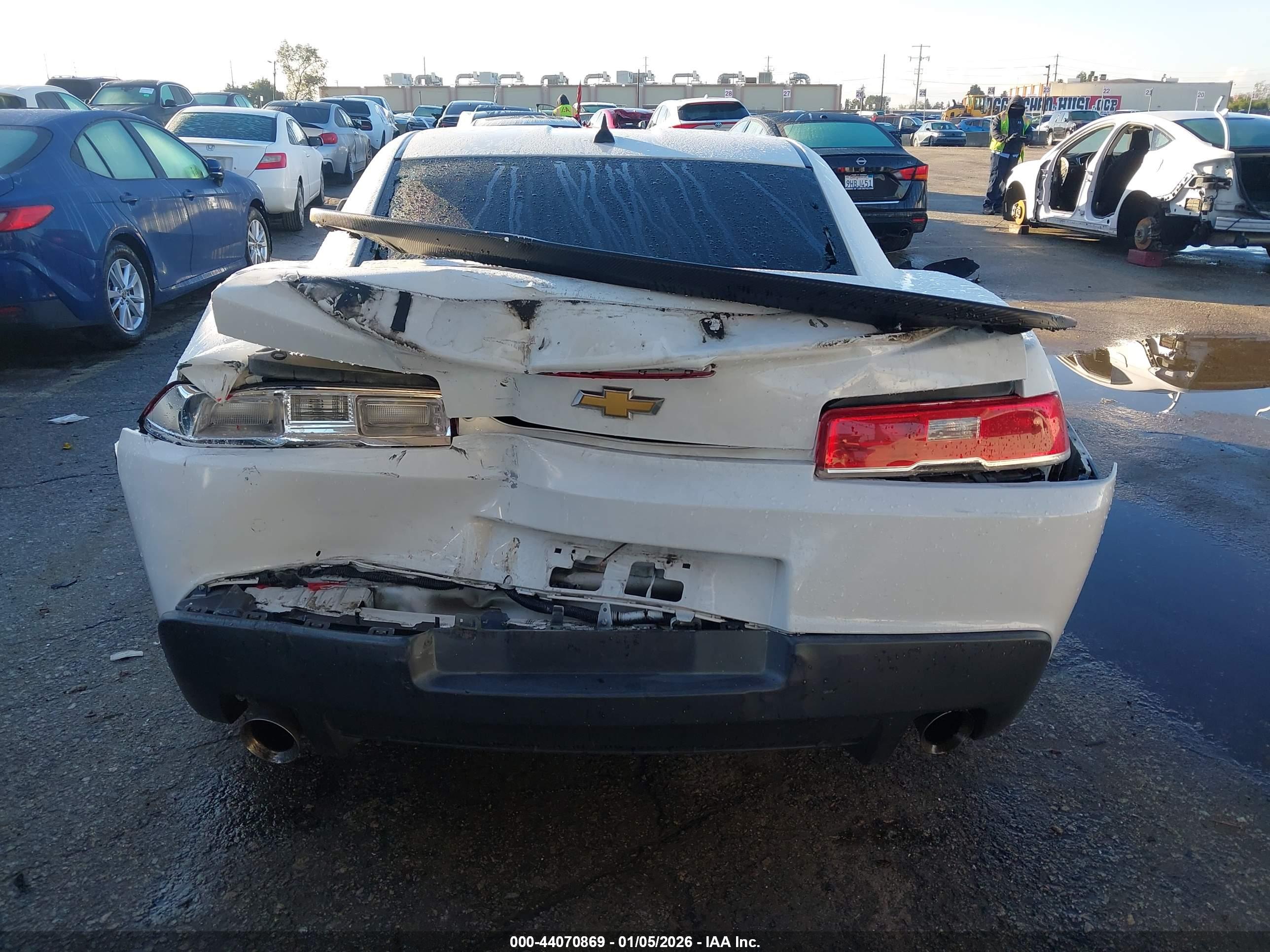 CHEVROLET CAMARO image 6