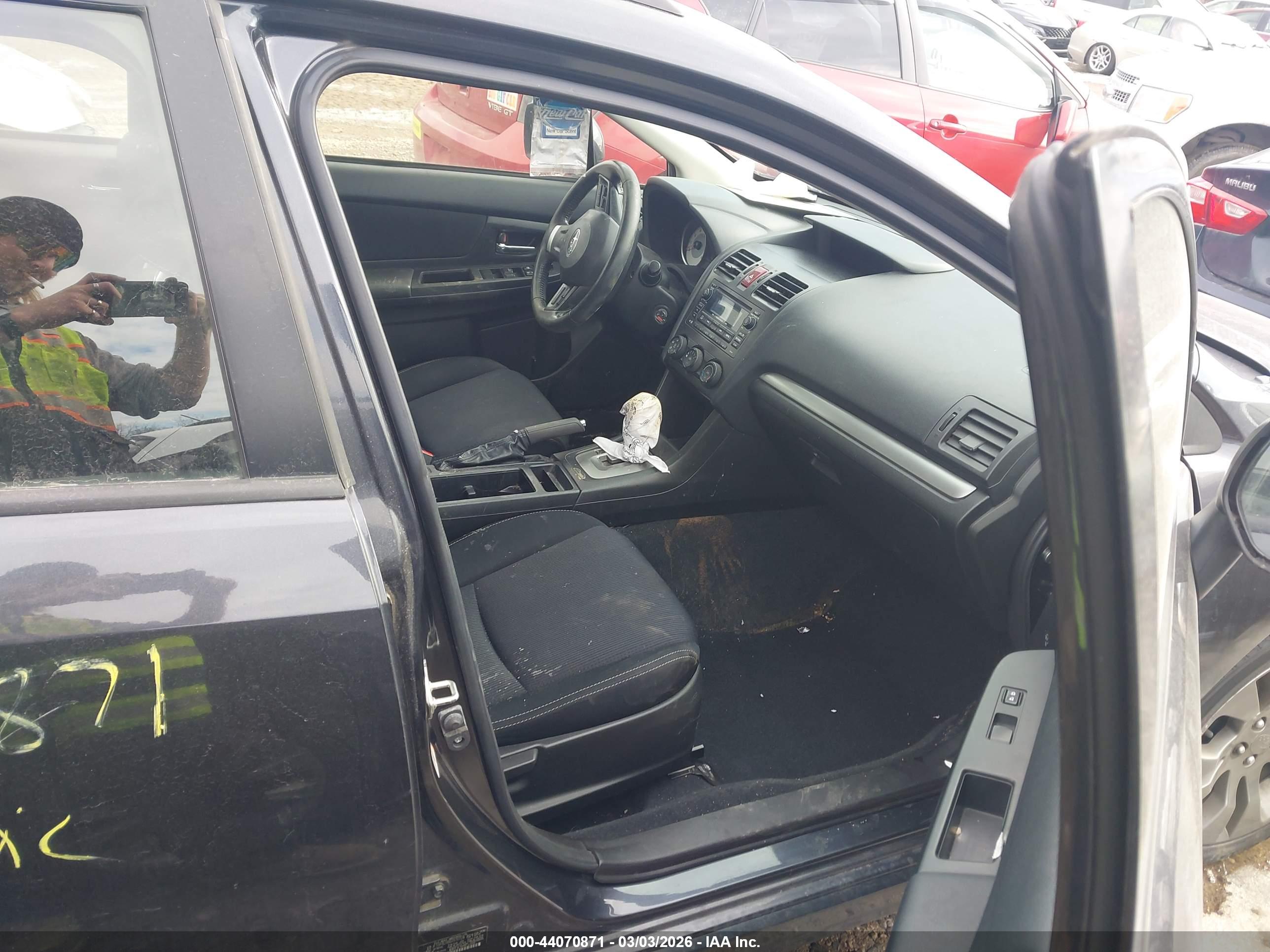 SUBARU IMPREZA image 5