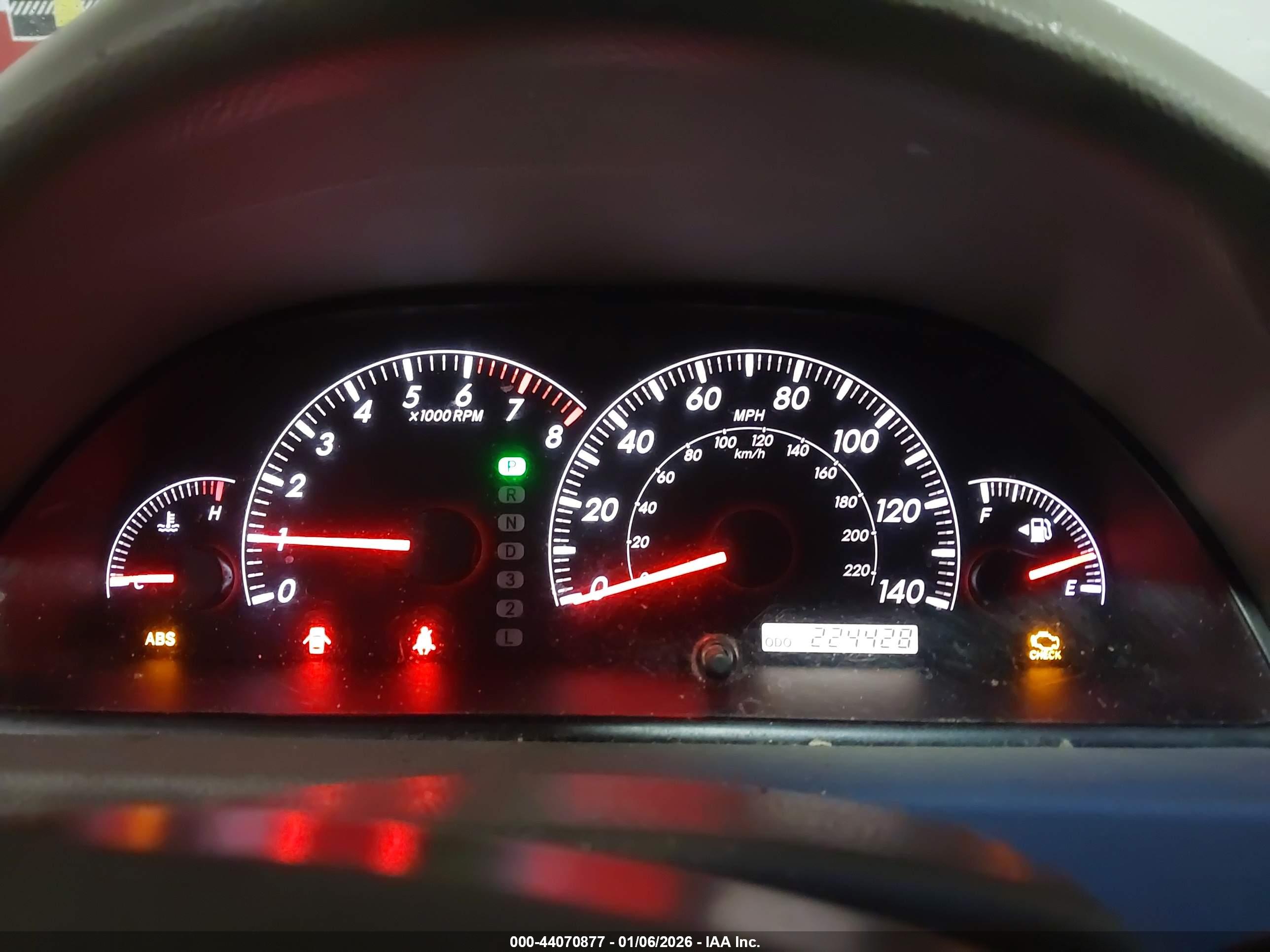 TOYOTA CAMRY image 7