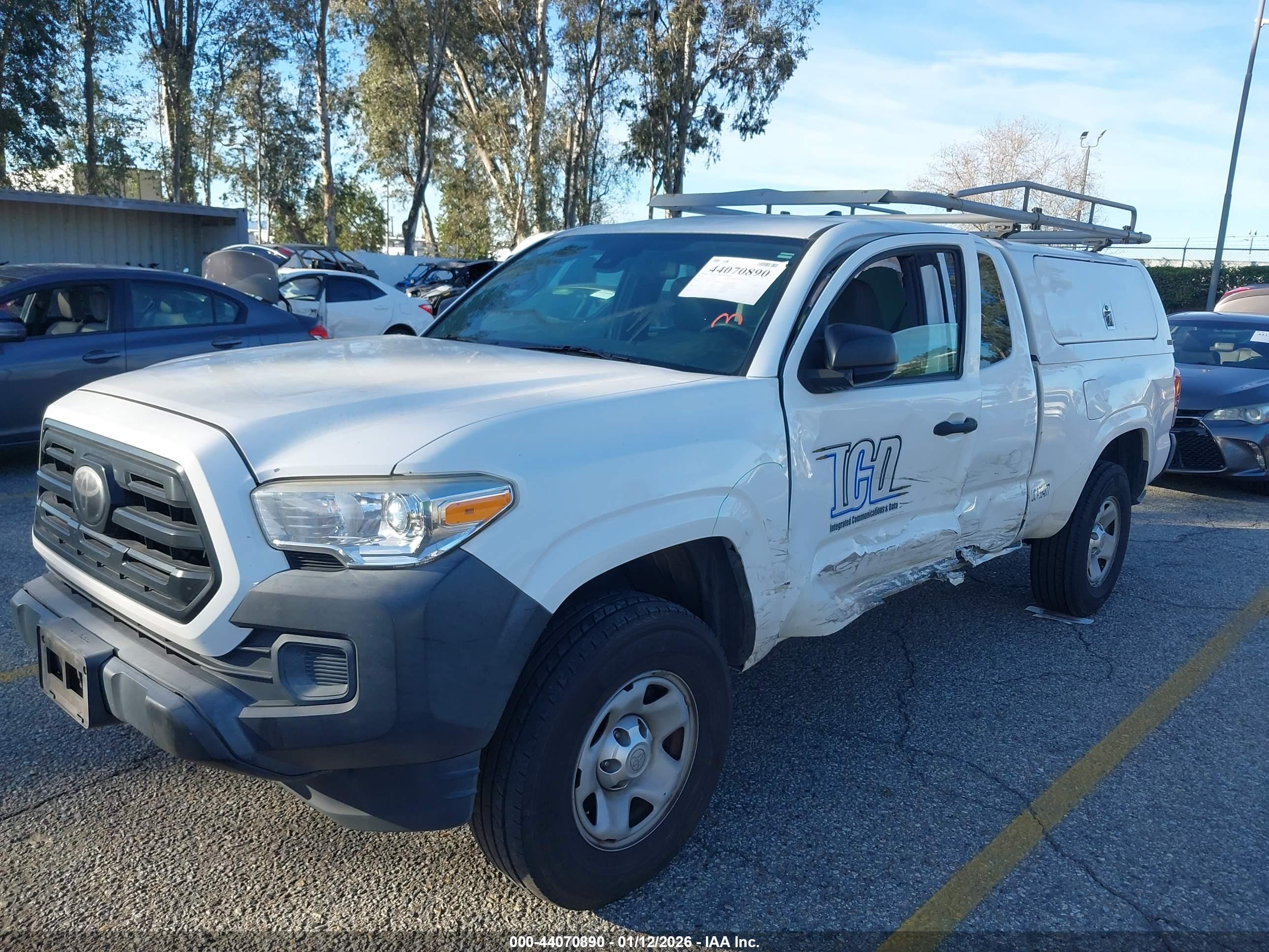 TOYOTA TACOMA image 2
