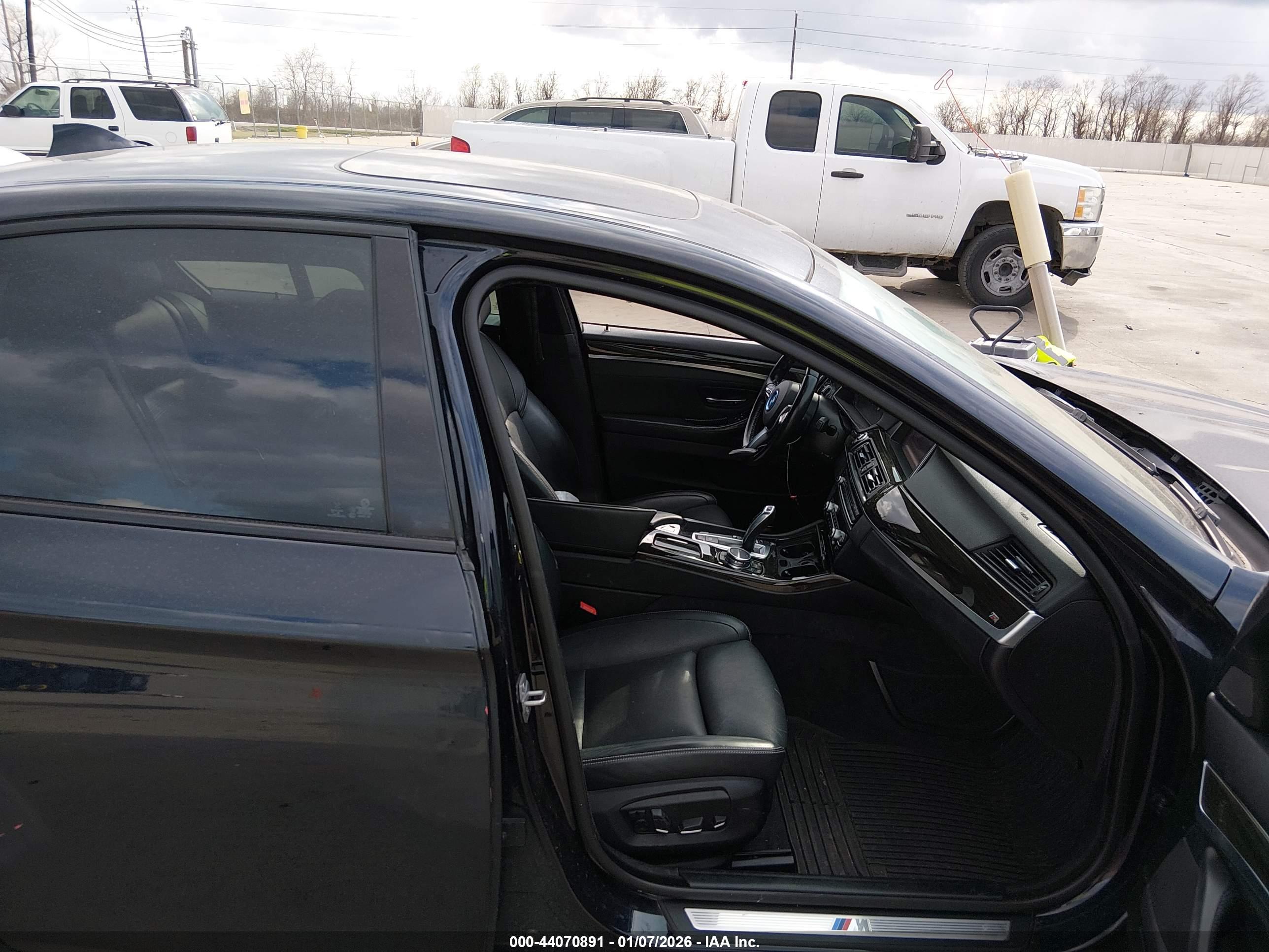 BMW 535I image 5