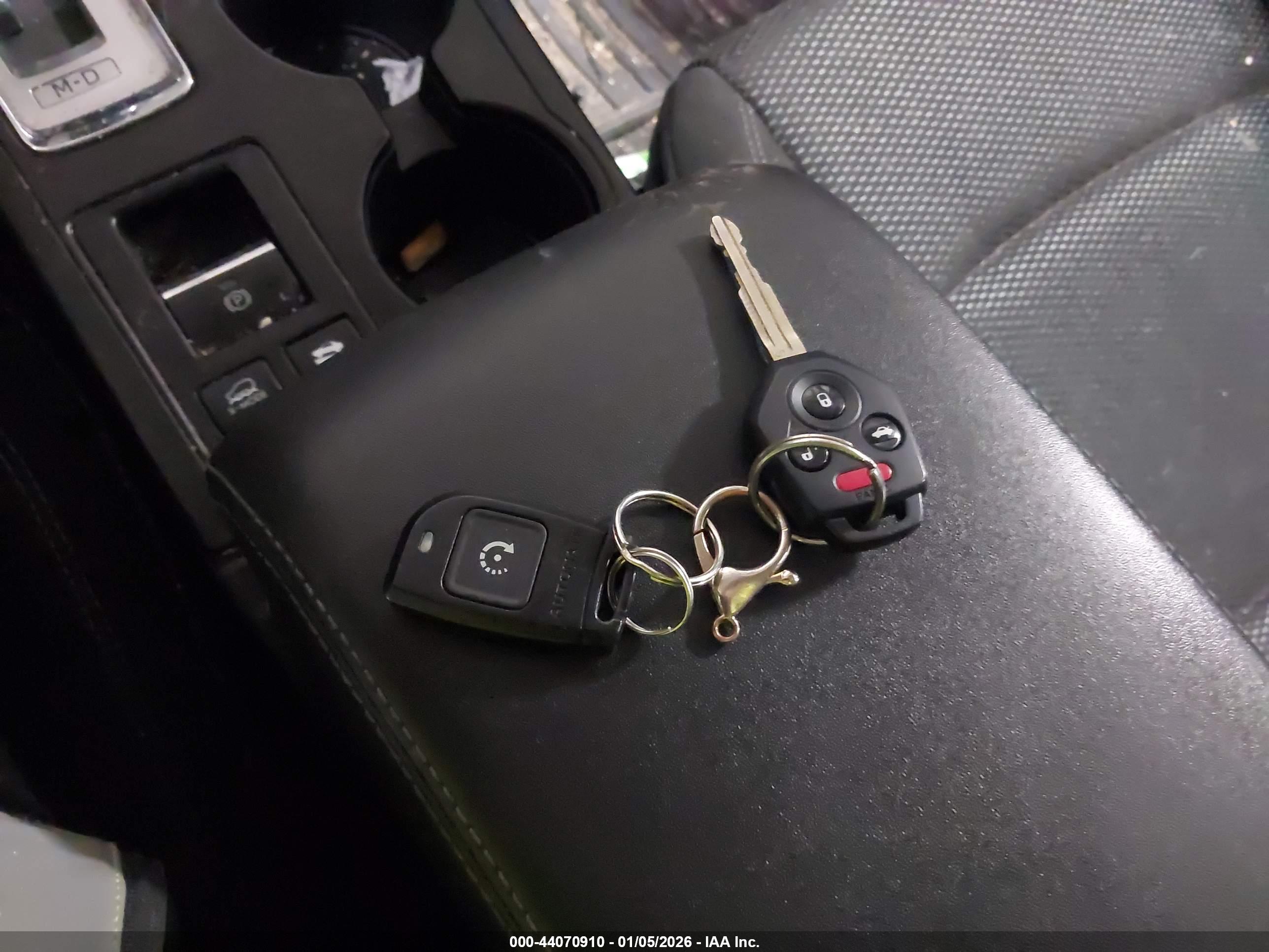 SUBARU OUTBACK image 11
