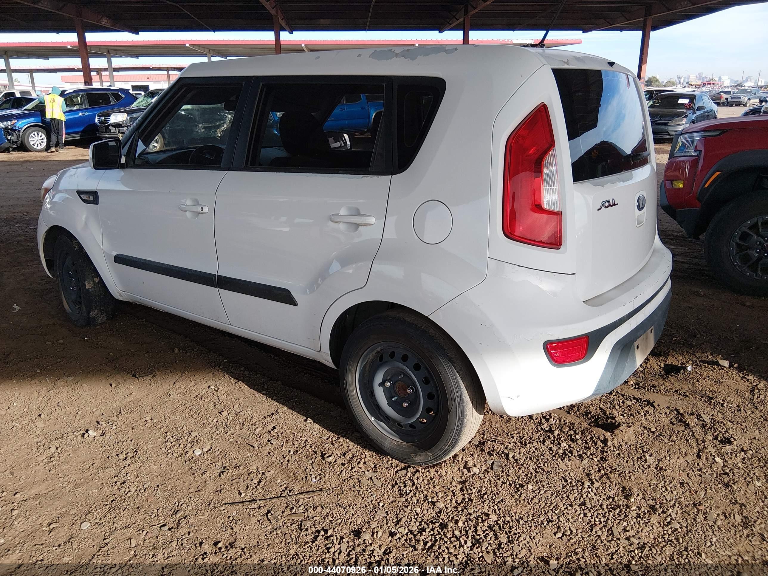 KIA SOUL image 3