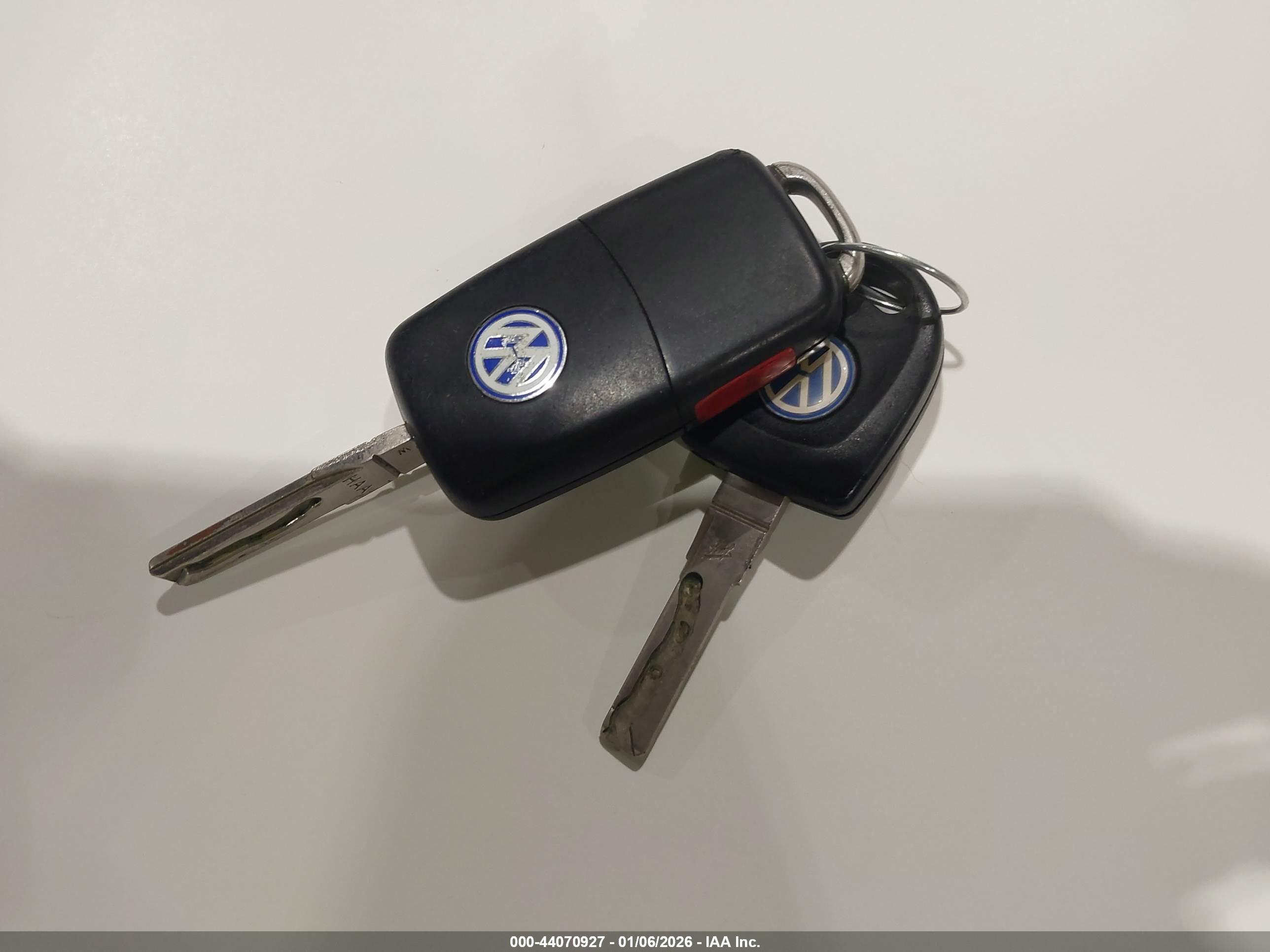 VOLKSWAGEN NEW image 11