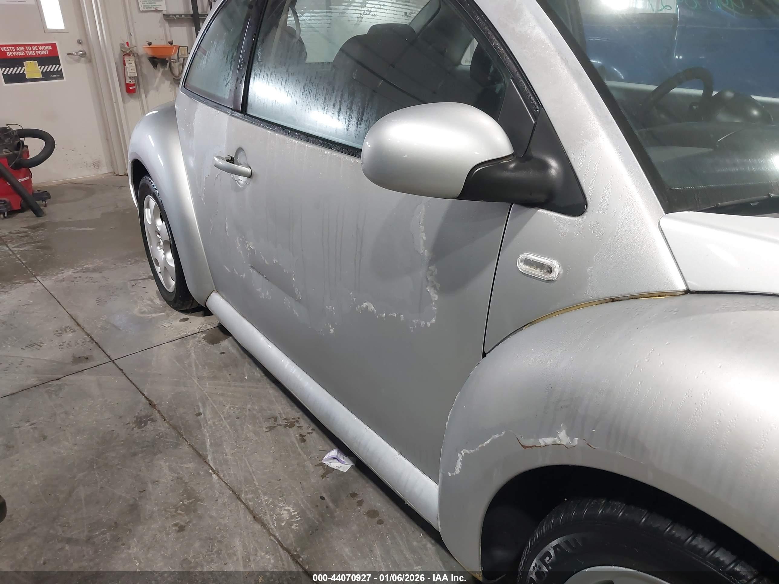 VOLKSWAGEN NEW image 6
