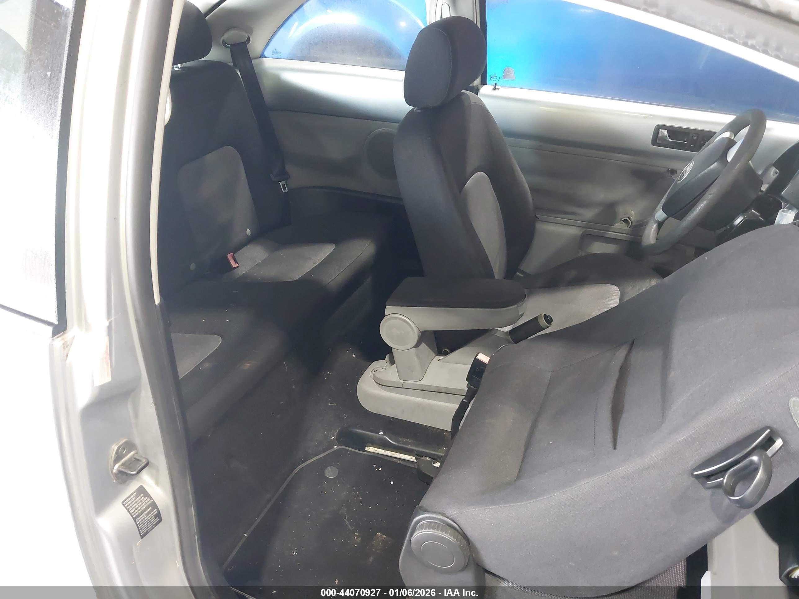 VOLKSWAGEN NEW image 8