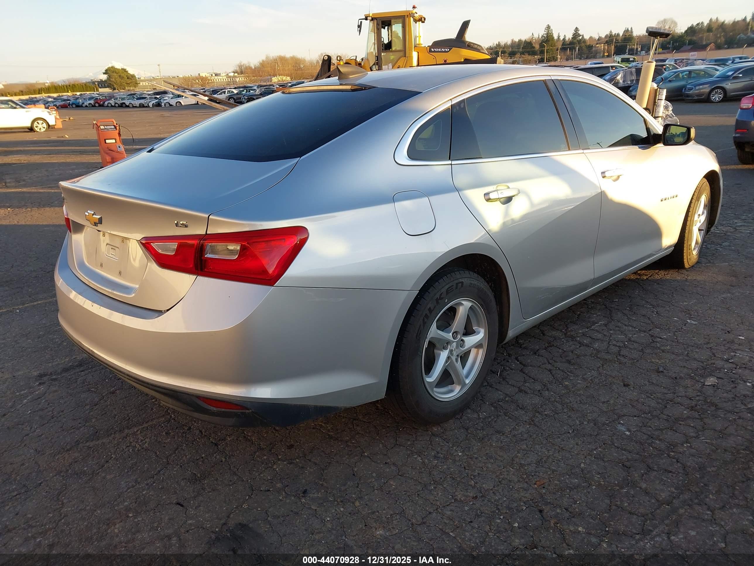 CHEVROLET MALIBU image 4