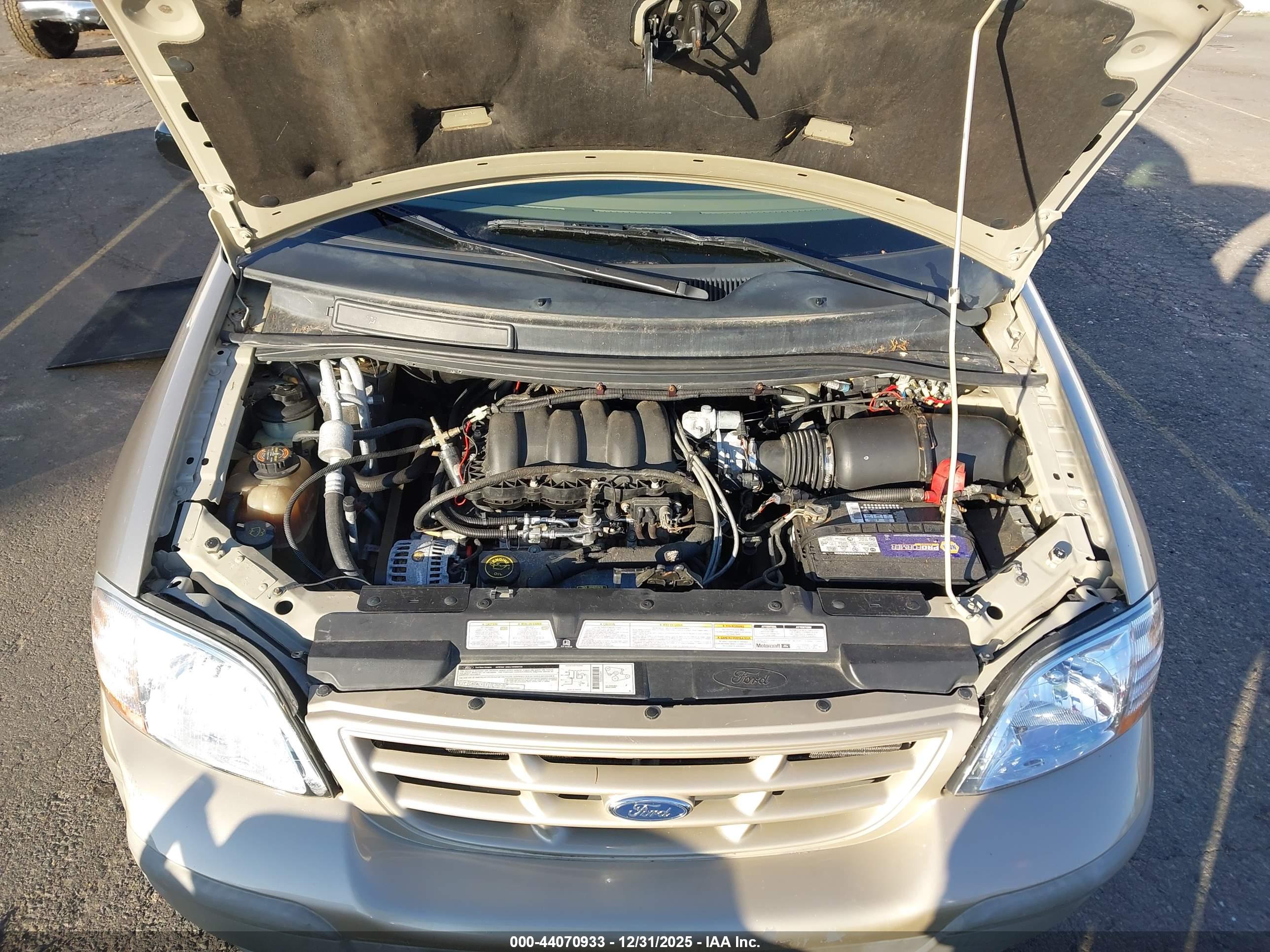 FORD WINDSTAR image 10