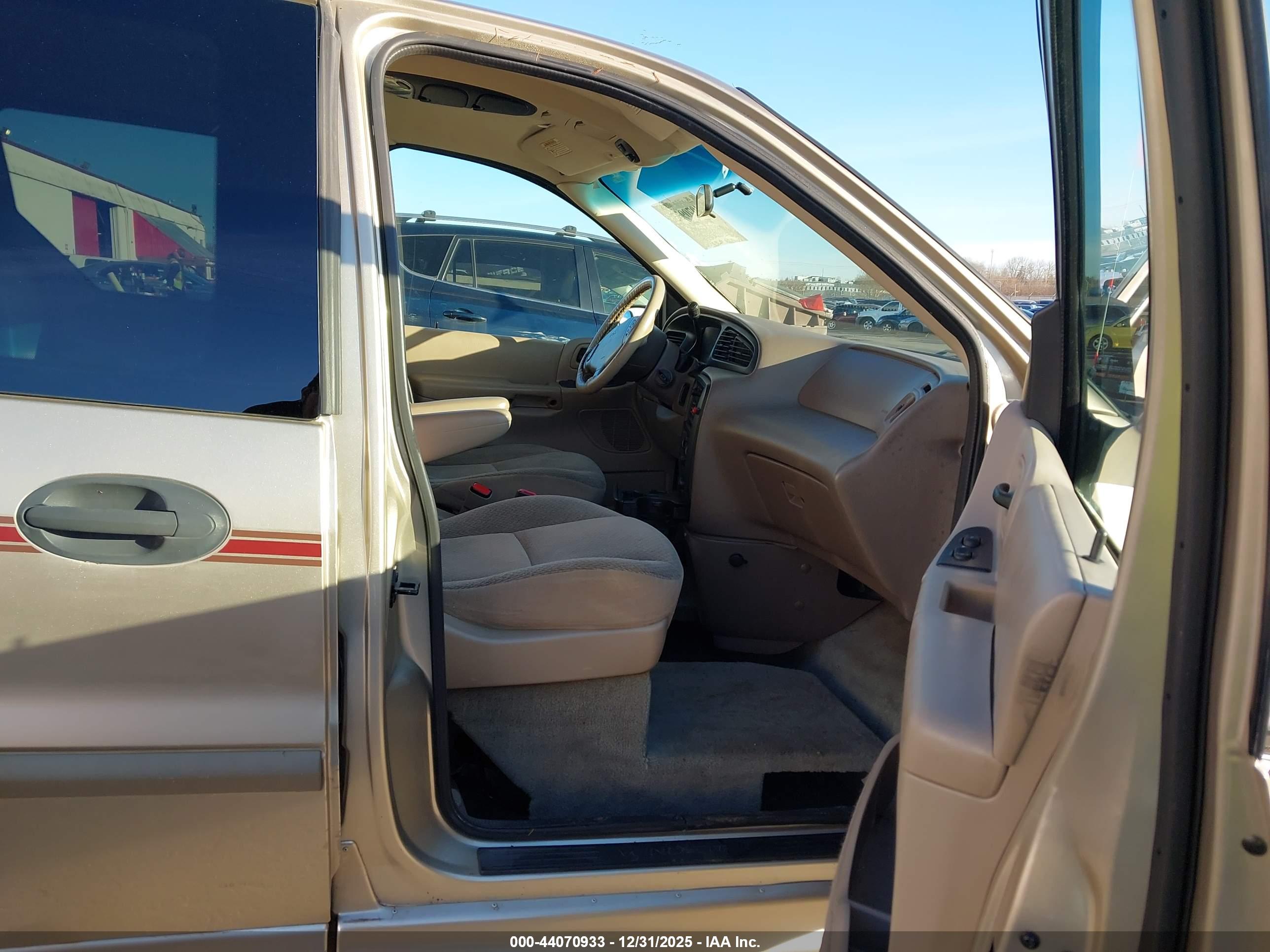FORD WINDSTAR image 5