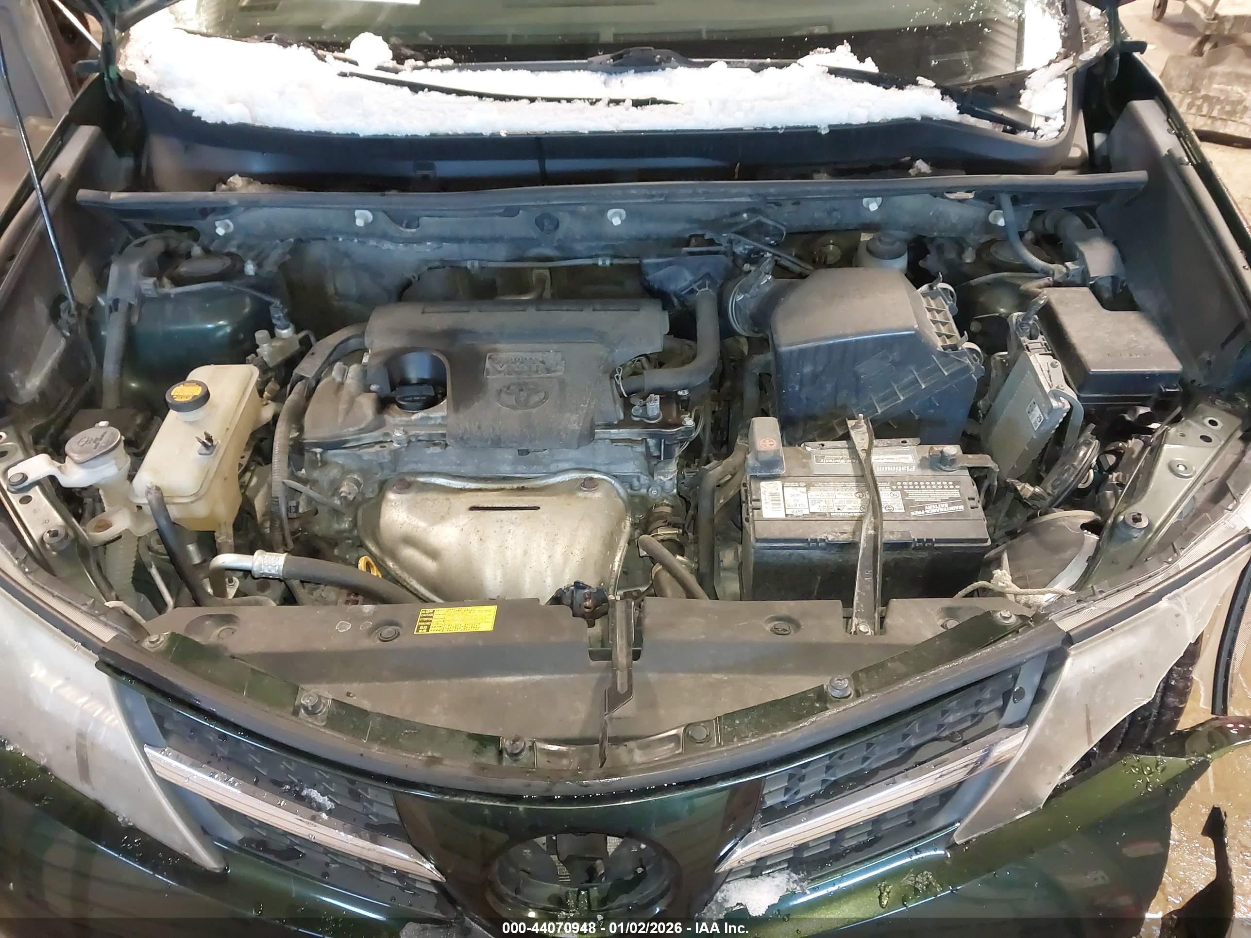 TOYOTA RAV4 image 10