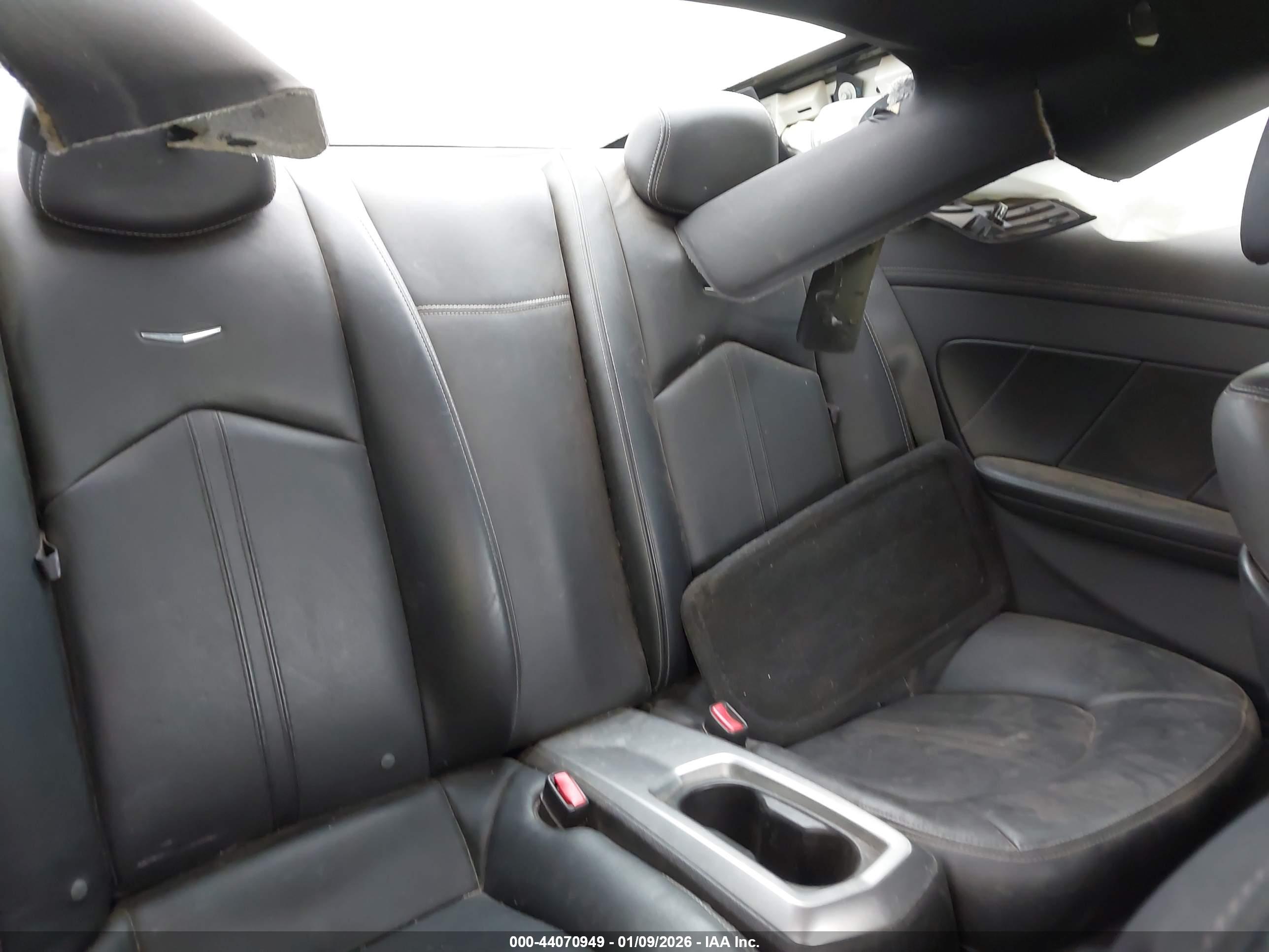 CADILLAC CTS image 8