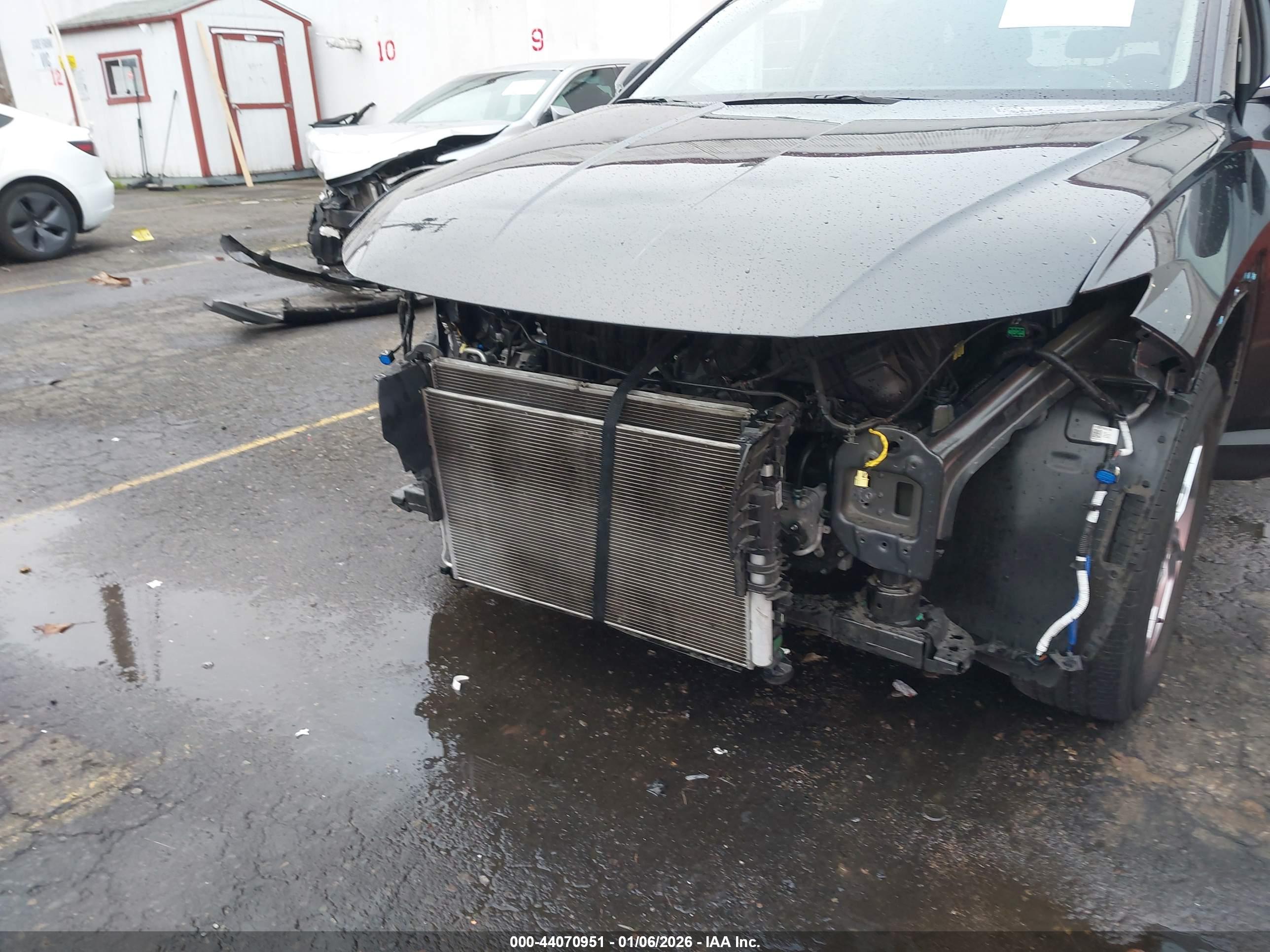 HYUNDAI TUCSON image 6