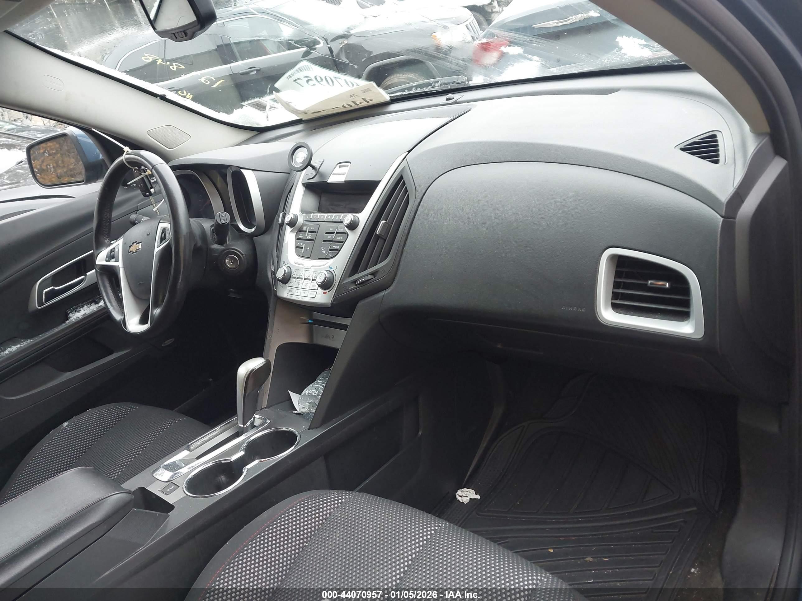 CHEVROLET EQUINOX image 5