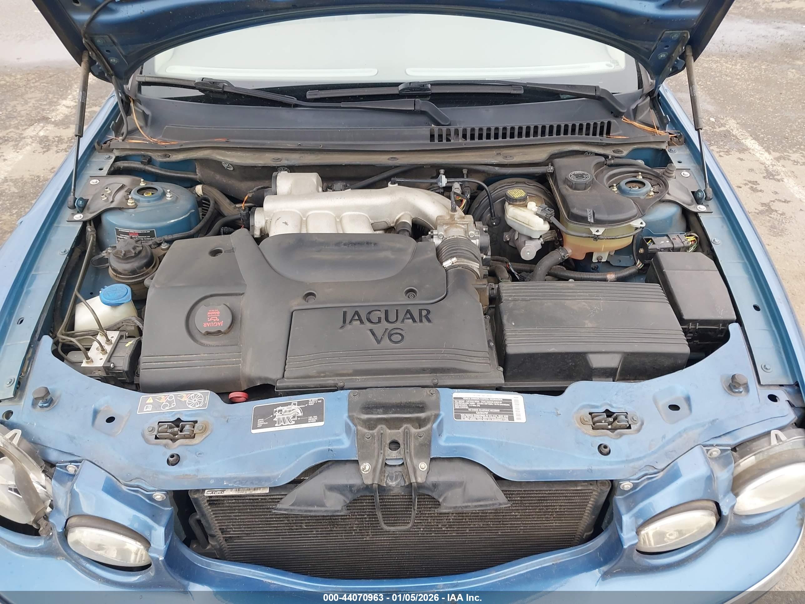 JAGUAR X-TYPE image 10