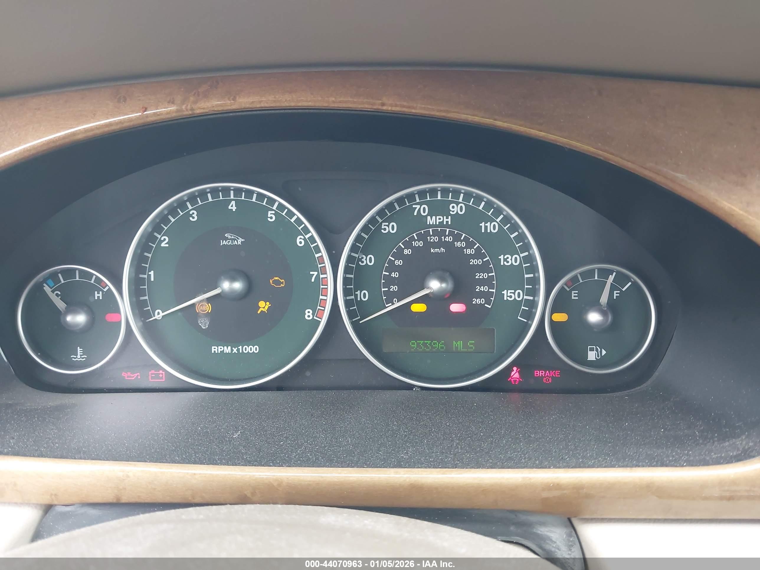 JAGUAR X-TYPE image 7