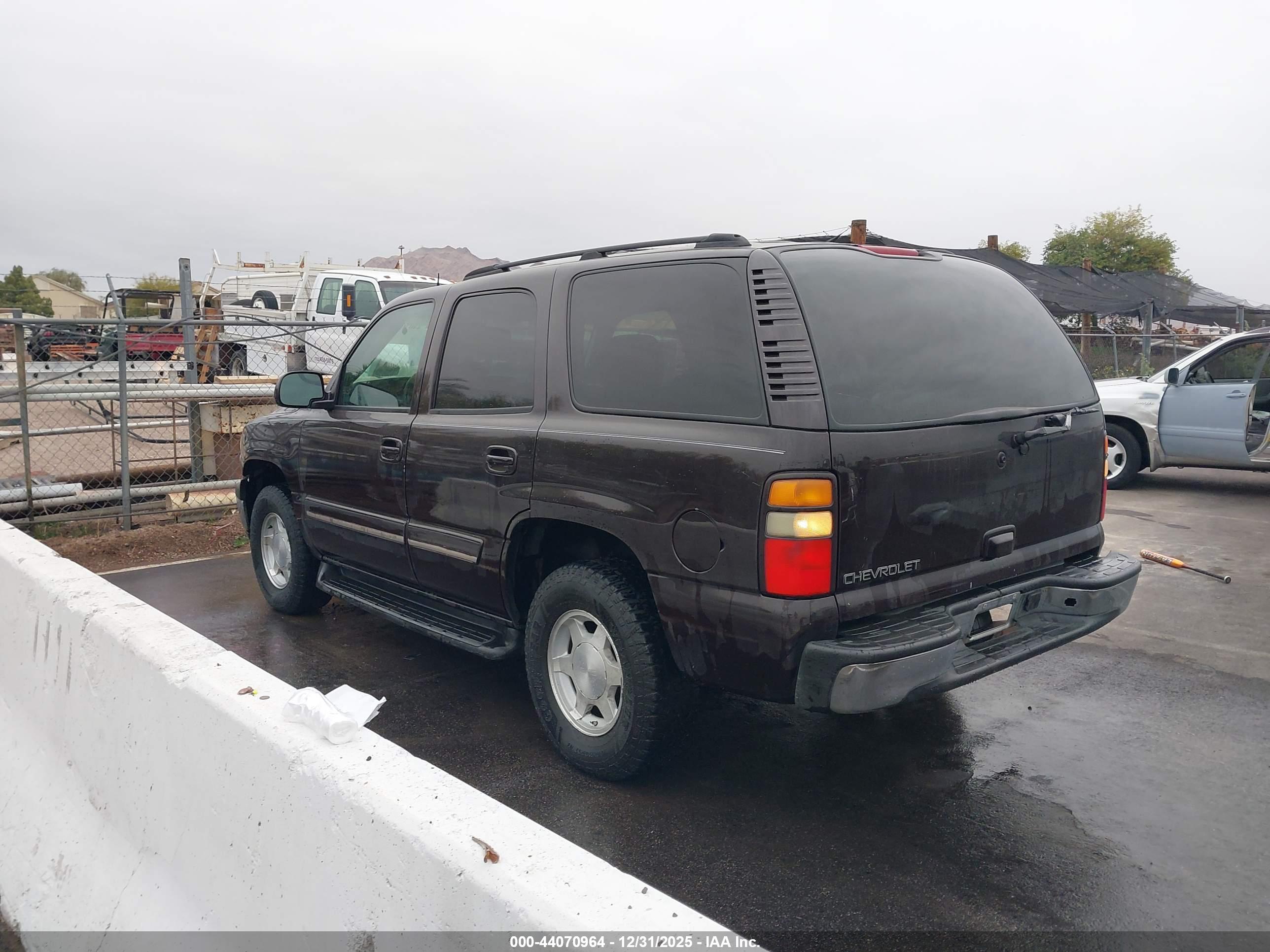 CHEVROLET TAHOE image 3