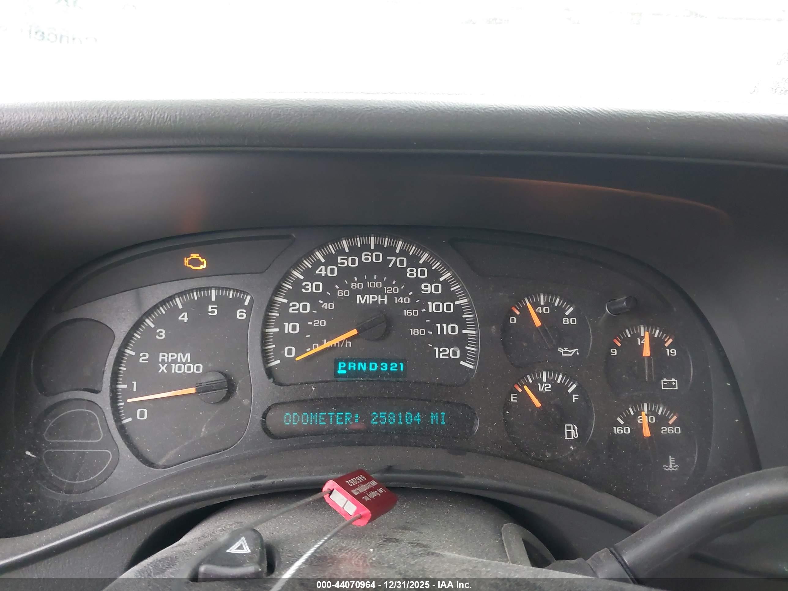 CHEVROLET TAHOE image 7