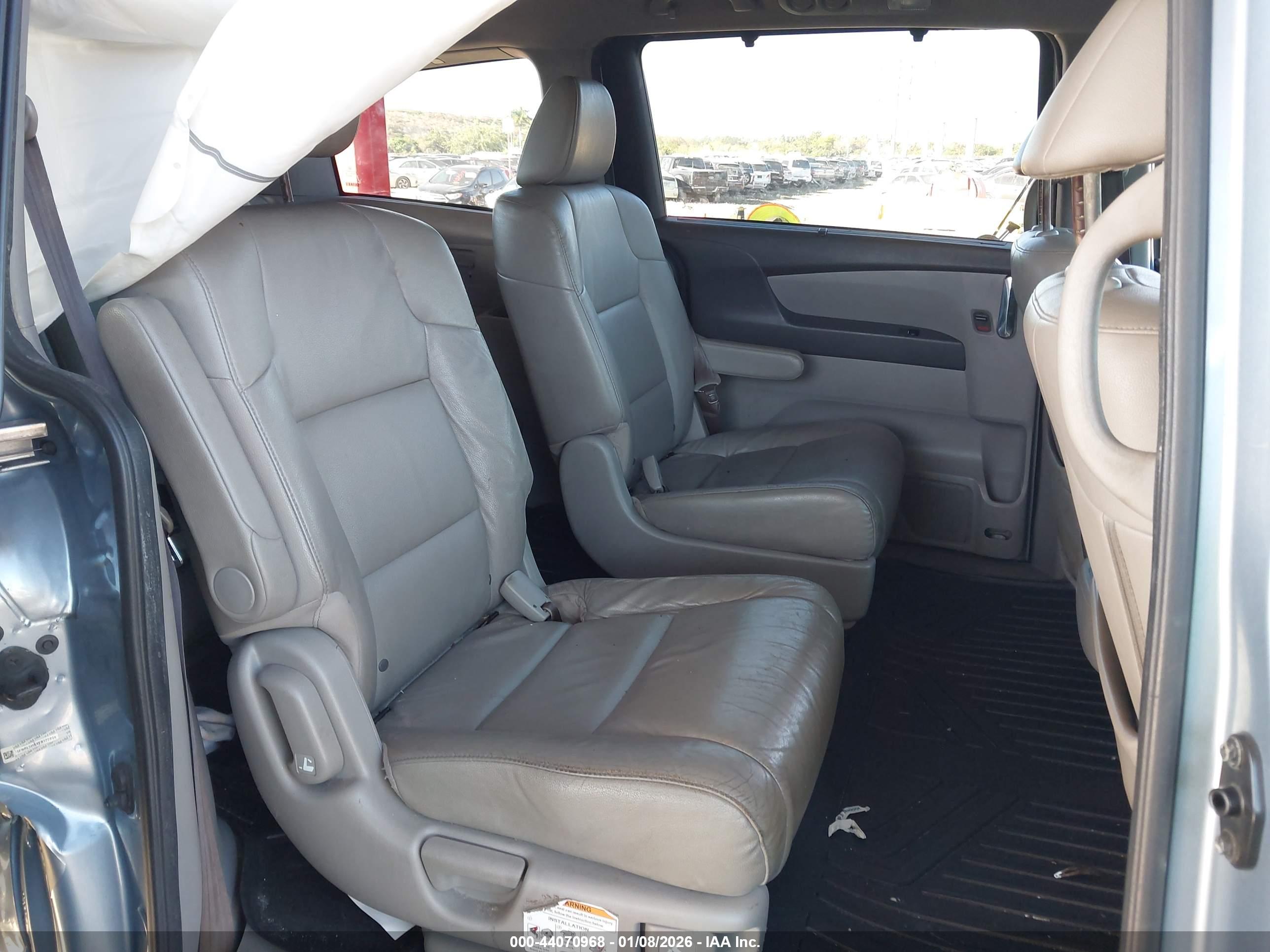 HONDA ODYSSEY image 8