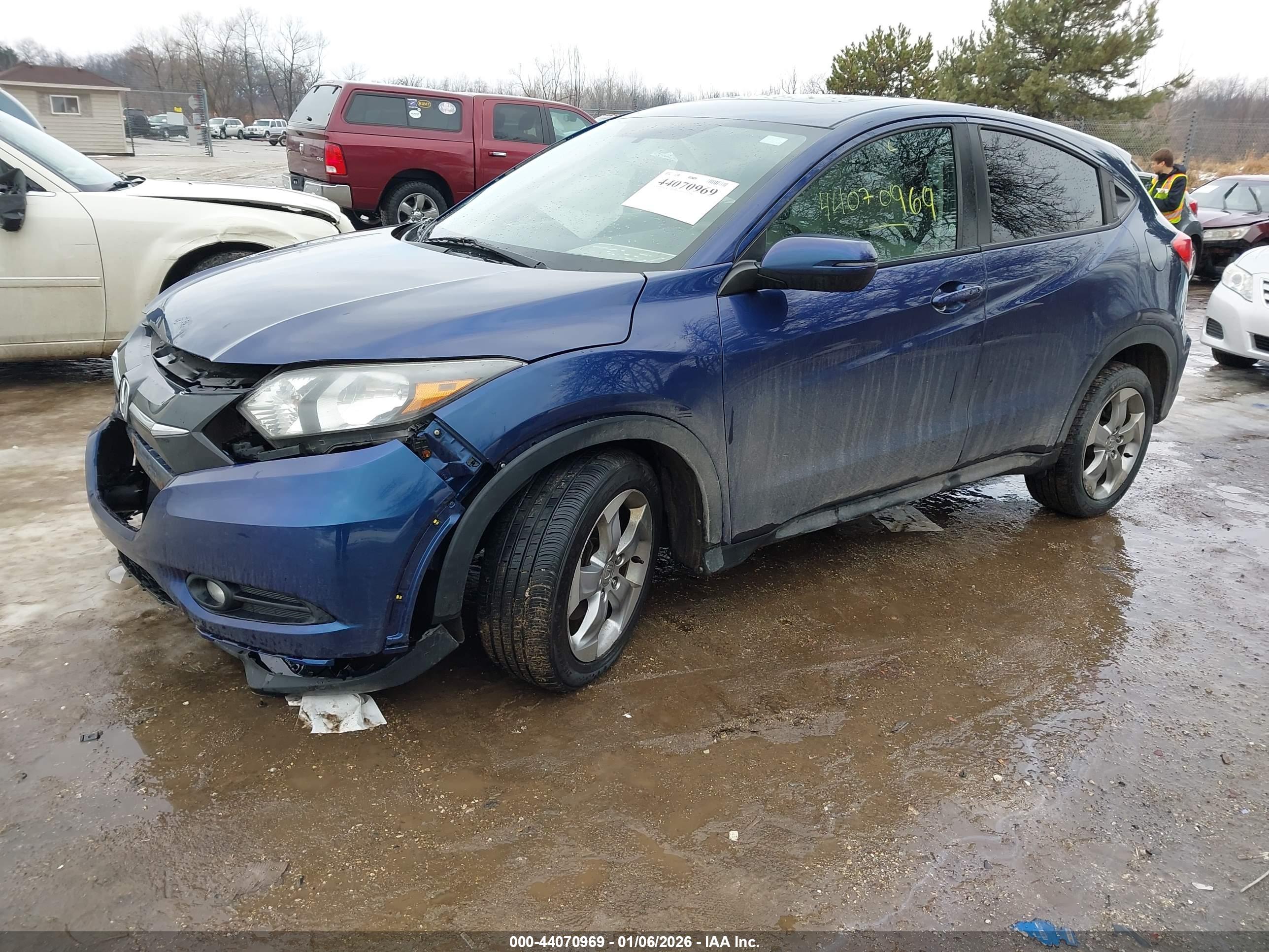 HONDA HR-V image 2