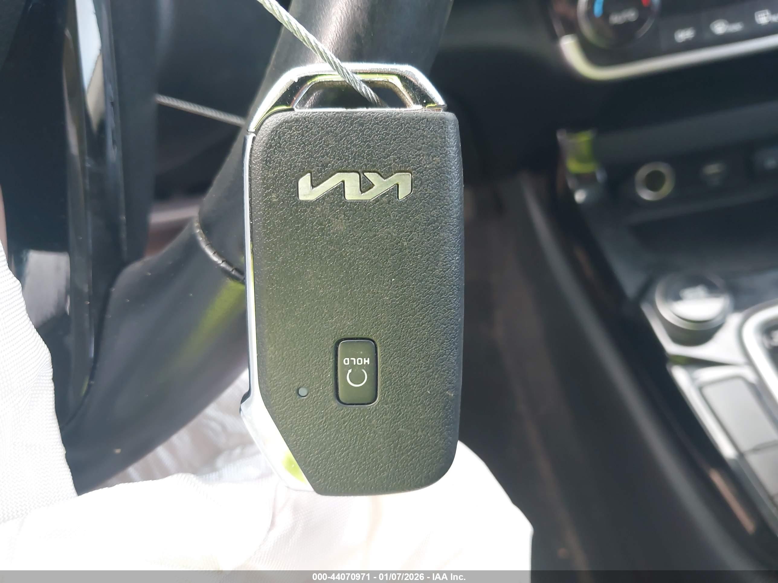 KIA SELTOS image 11