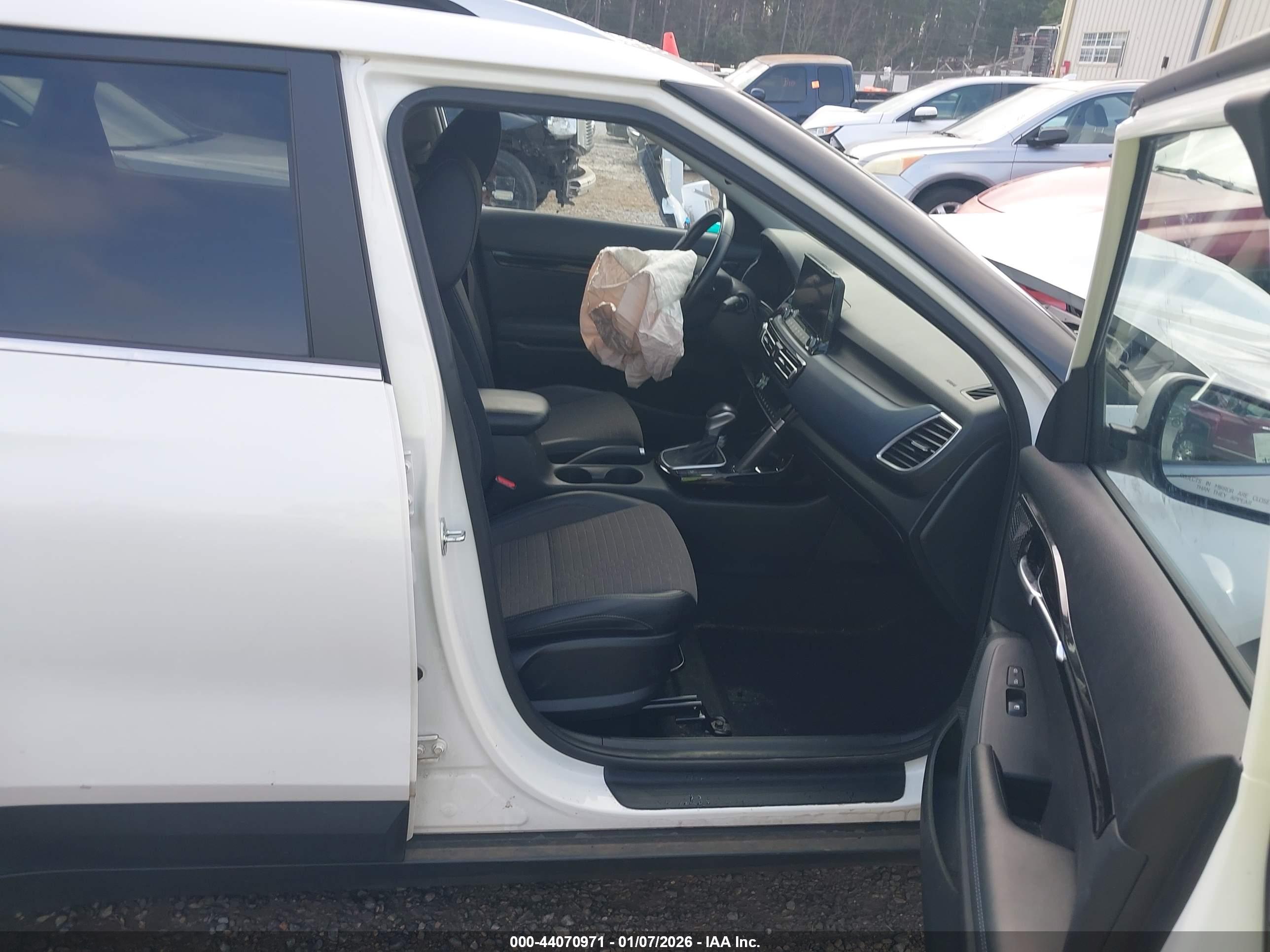 KIA SELTOS image 5