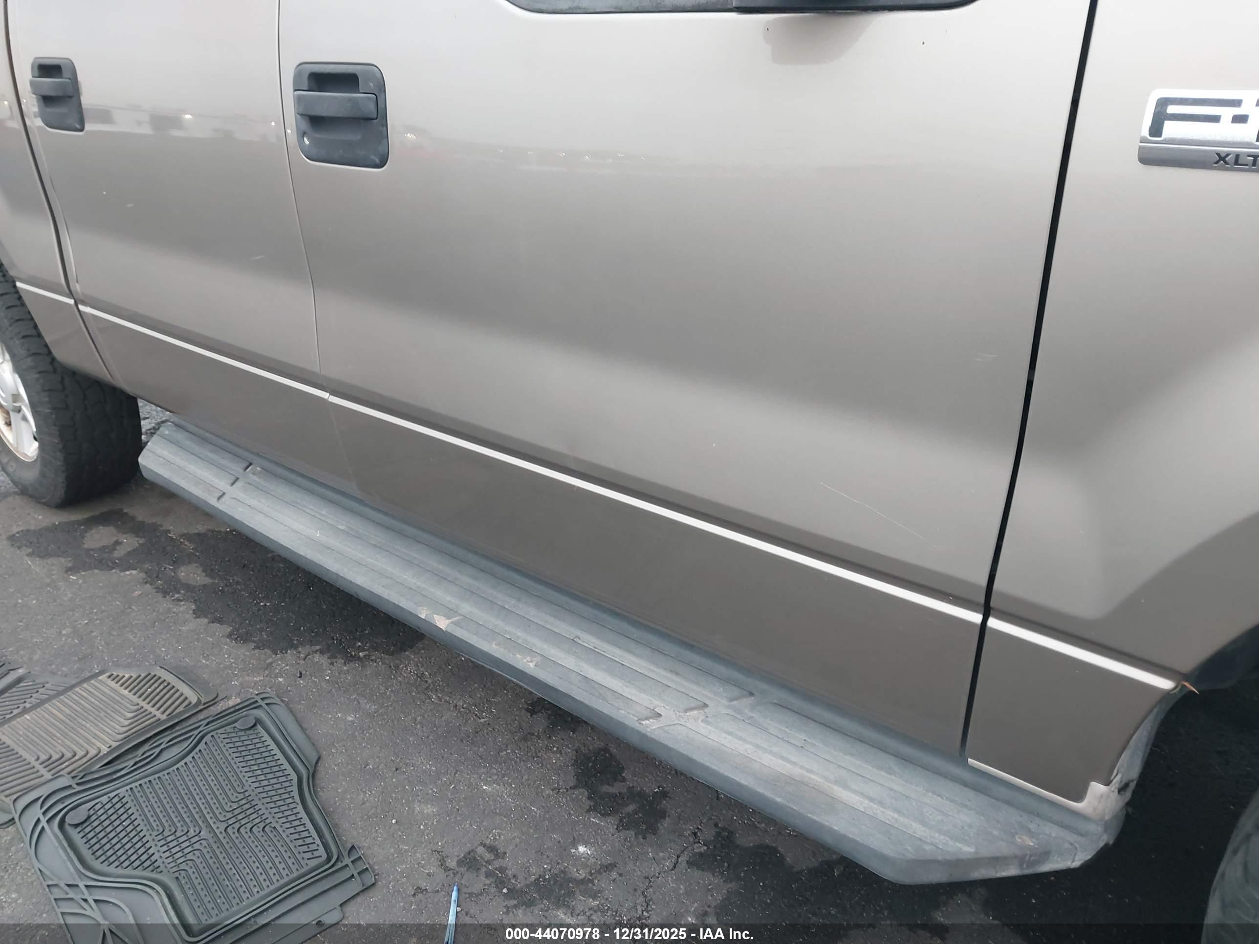 FORD F-150 image 6