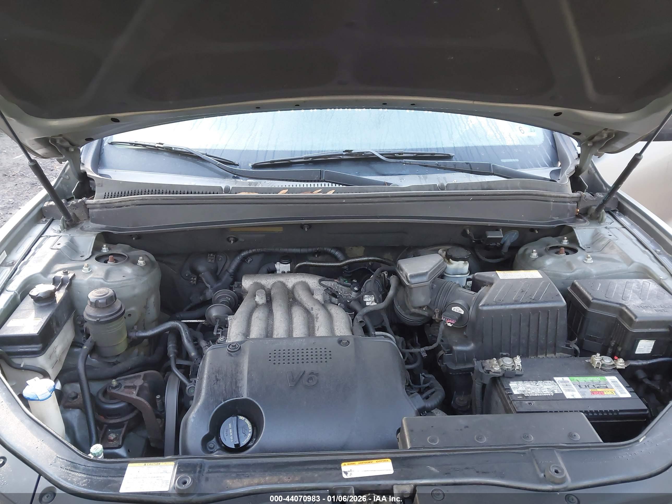 HYUNDAI SANTA image 10