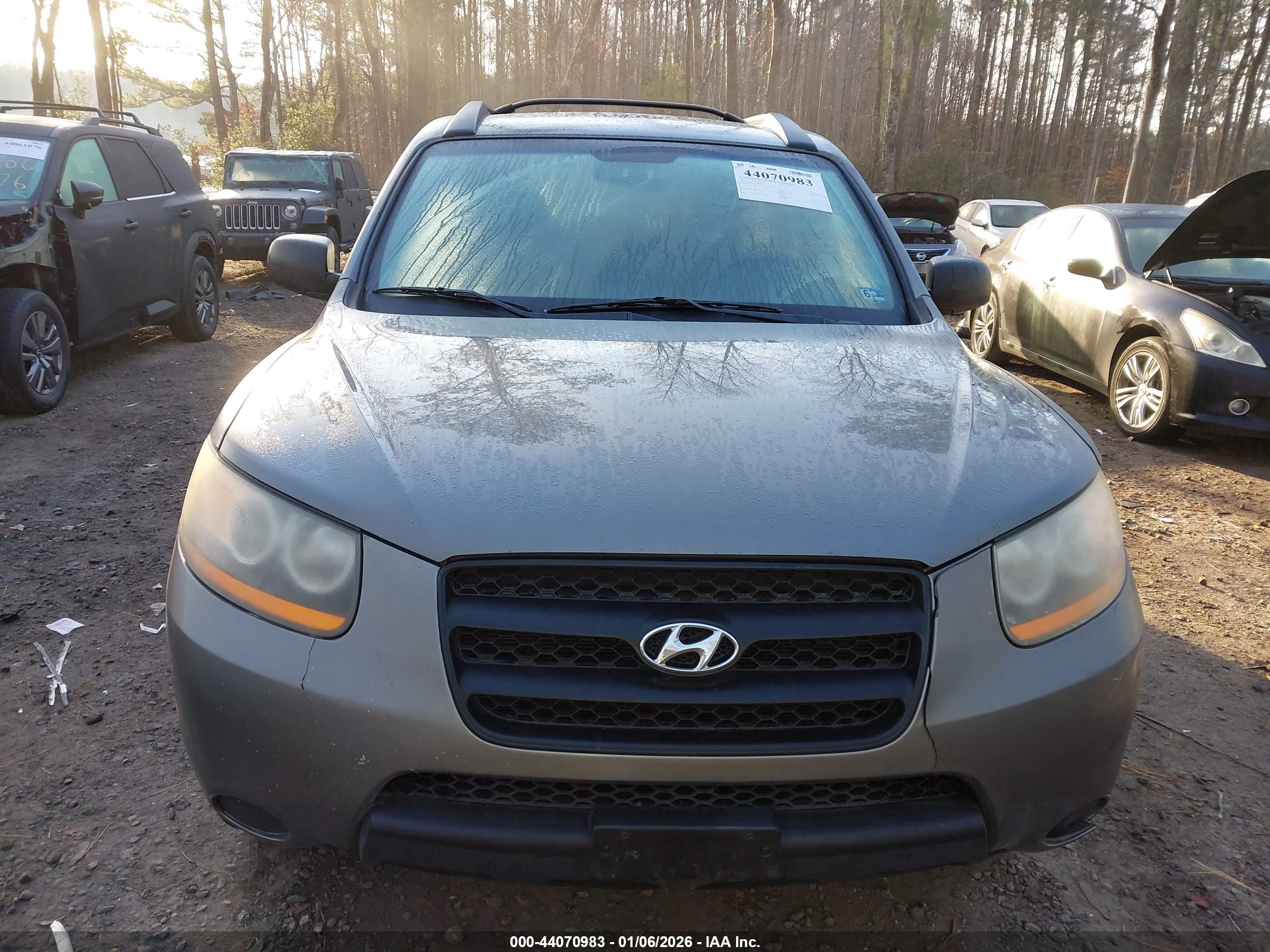 HYUNDAI SANTA image 6