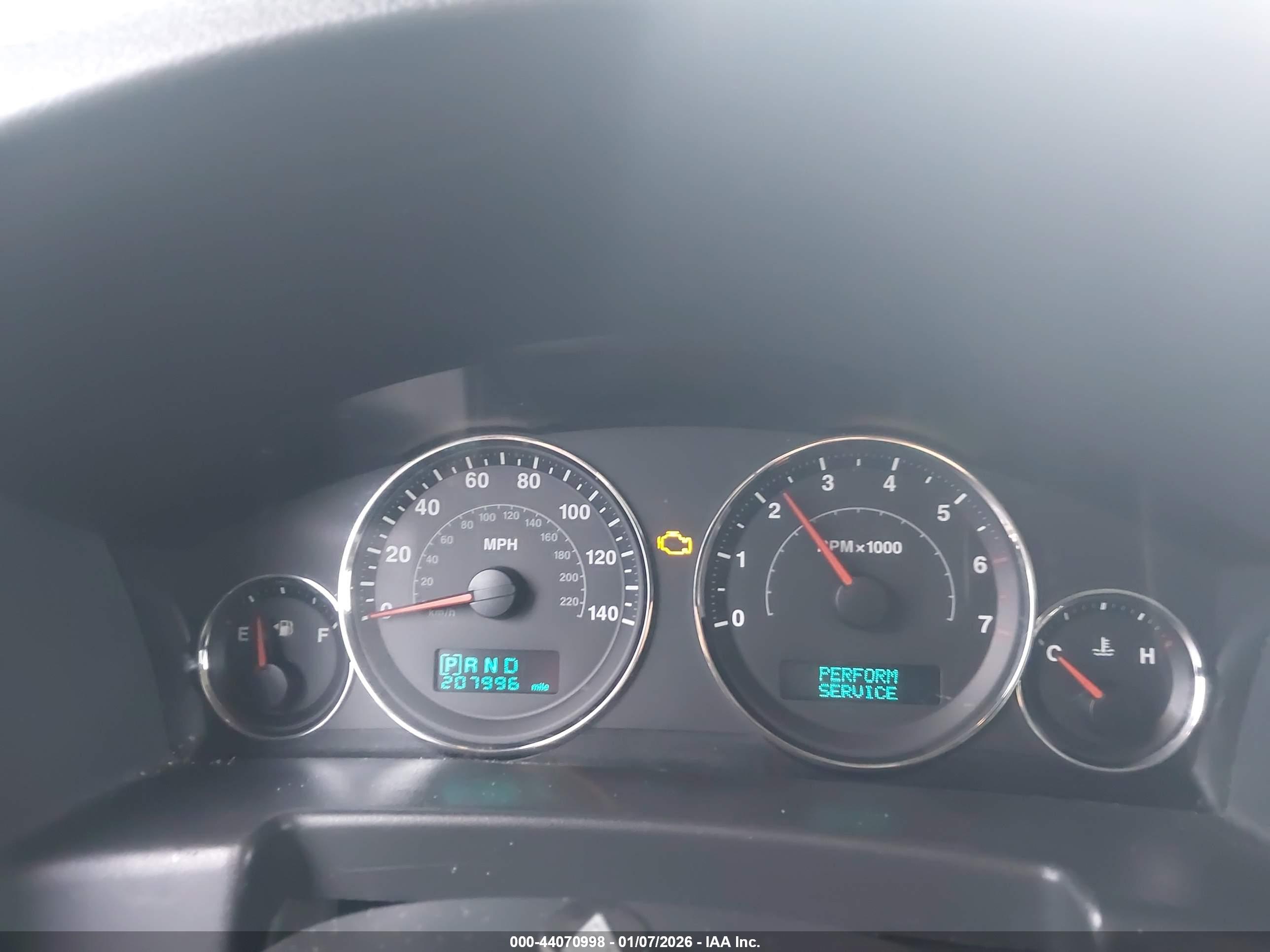 JEEP COMMANDER image 7