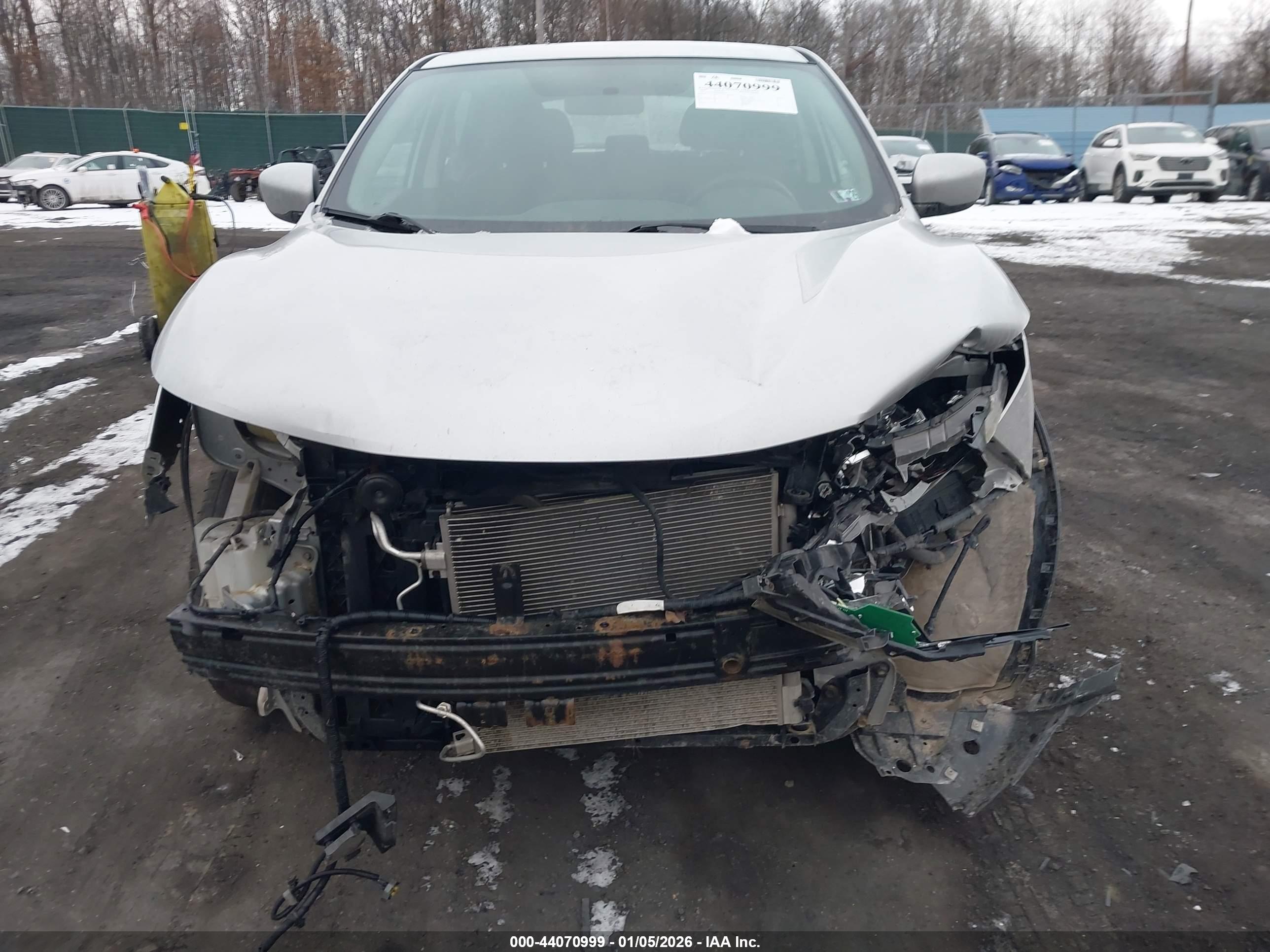 NISSAN ROGUE image 6