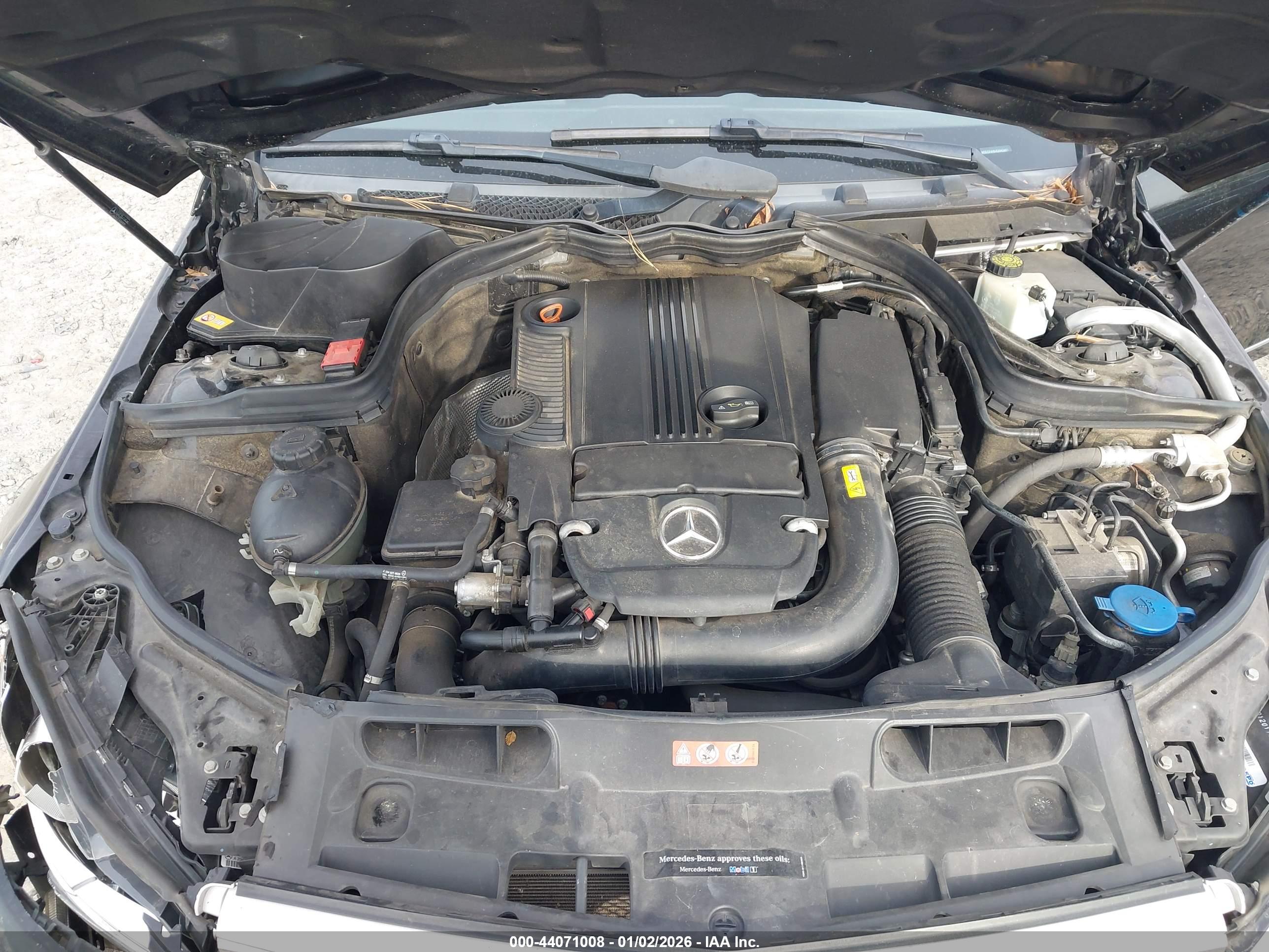 MERCEDES-BENZ C-CLASS image 10