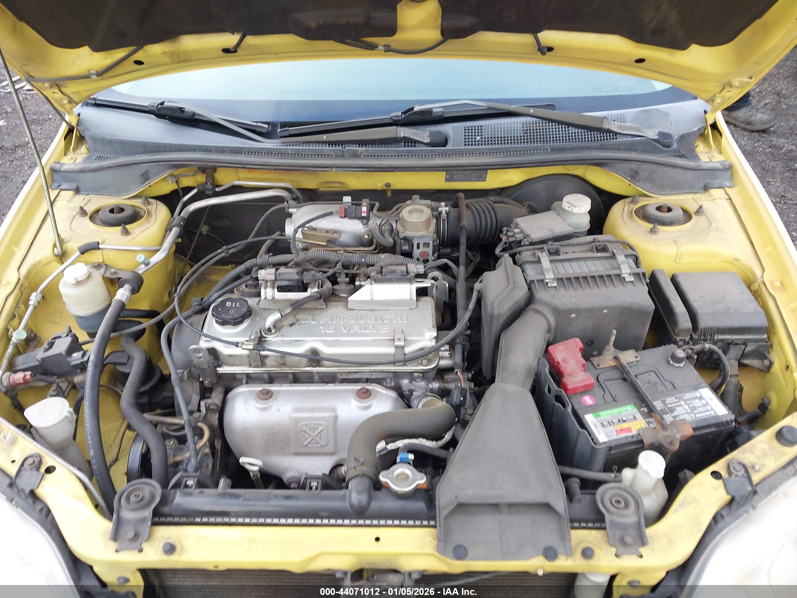 MITSUBISHI LANCER image 10