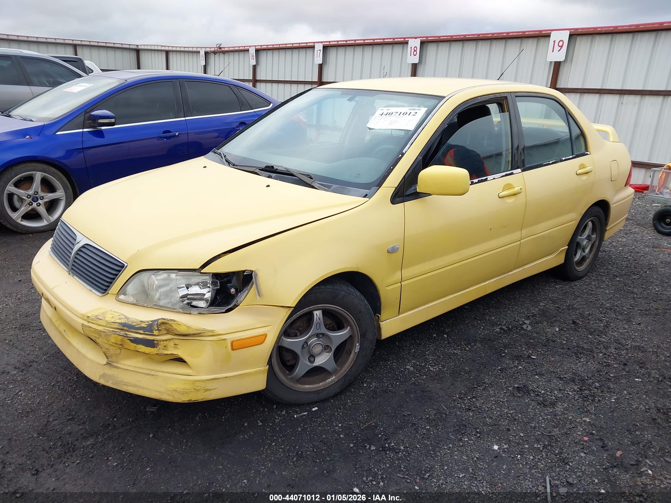 MITSUBISHI LANCER image 2
