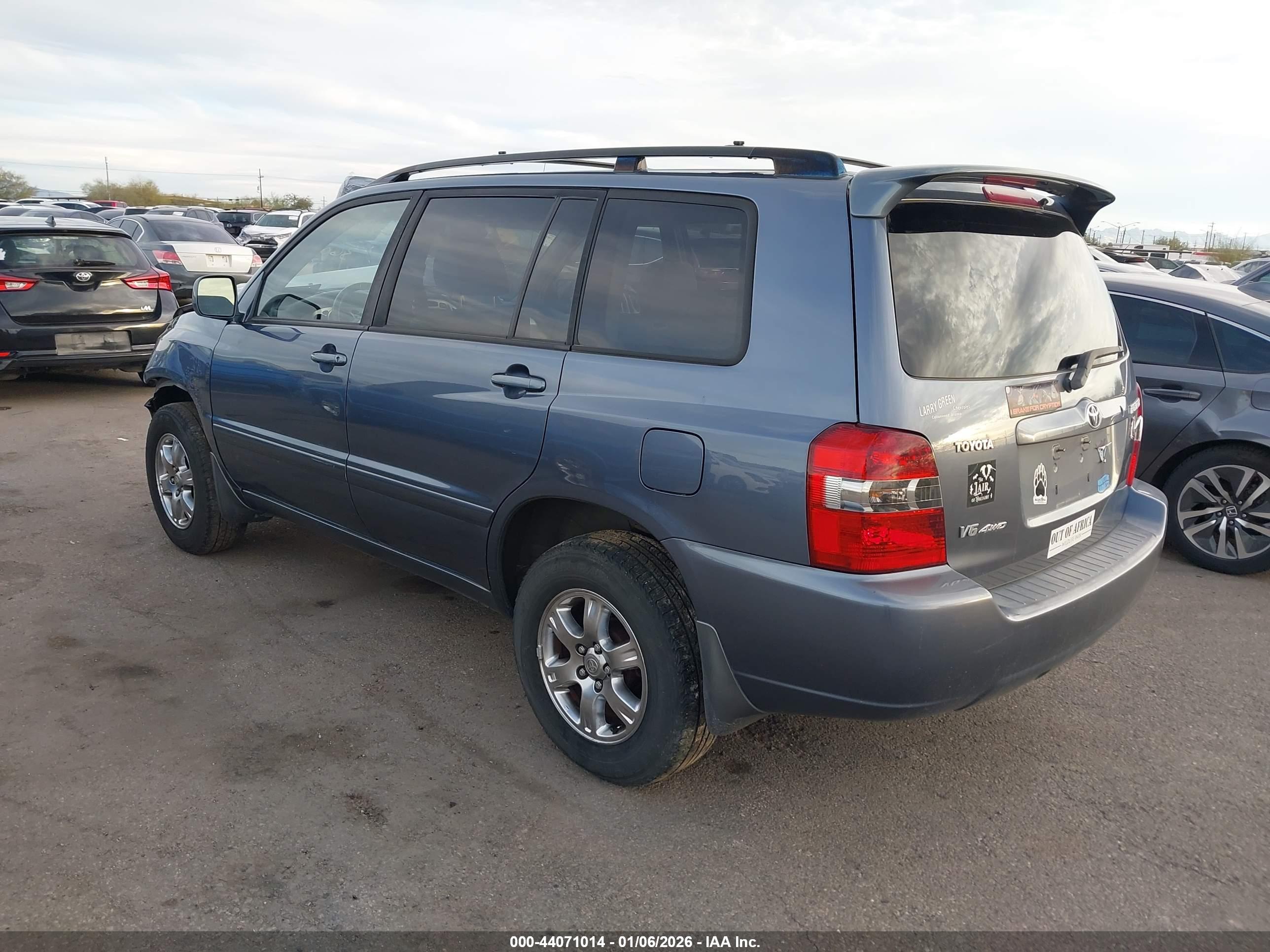 TOYOTA HIGHLANDER image 3