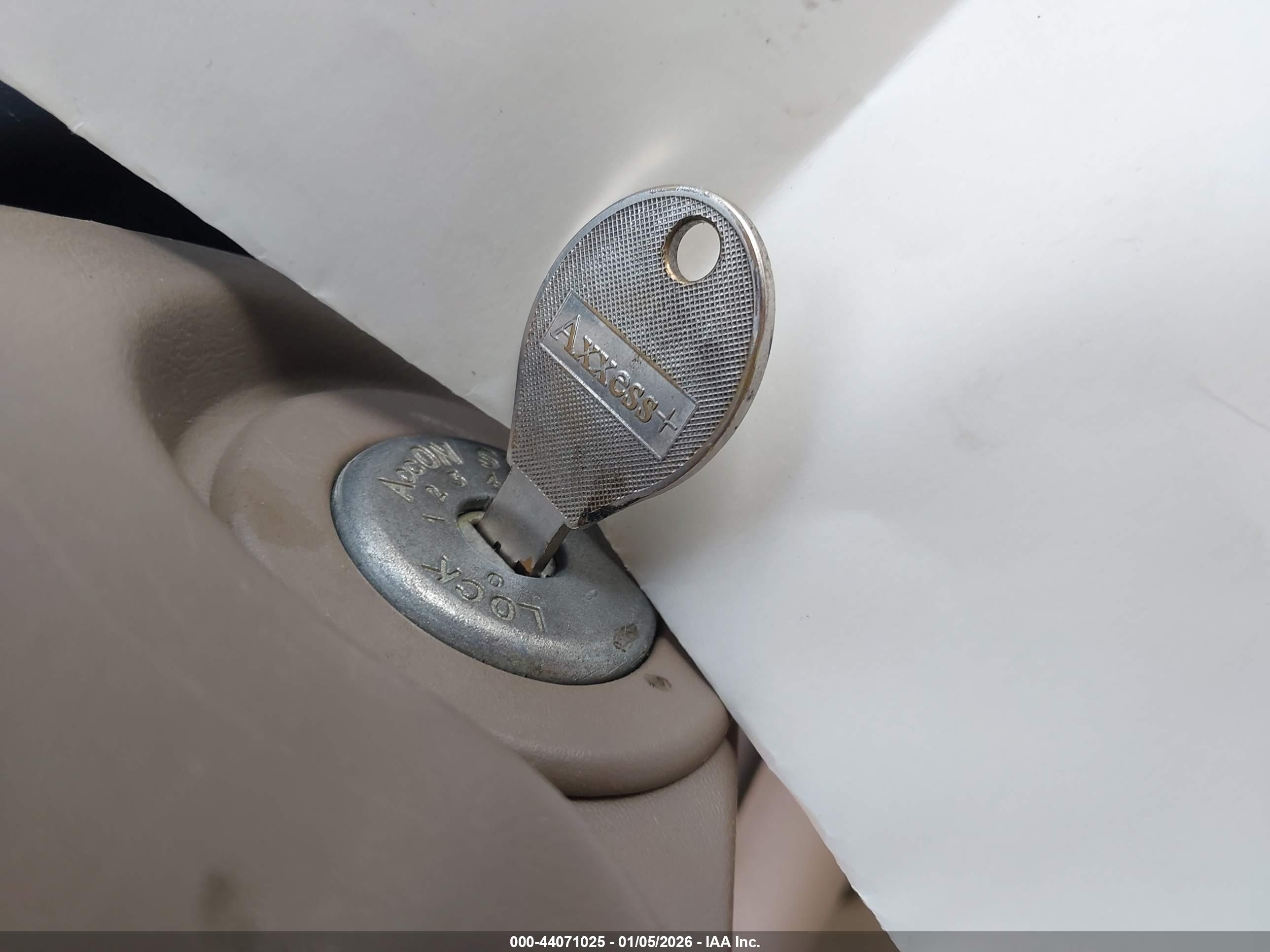 NISSAN SENTRA image 11