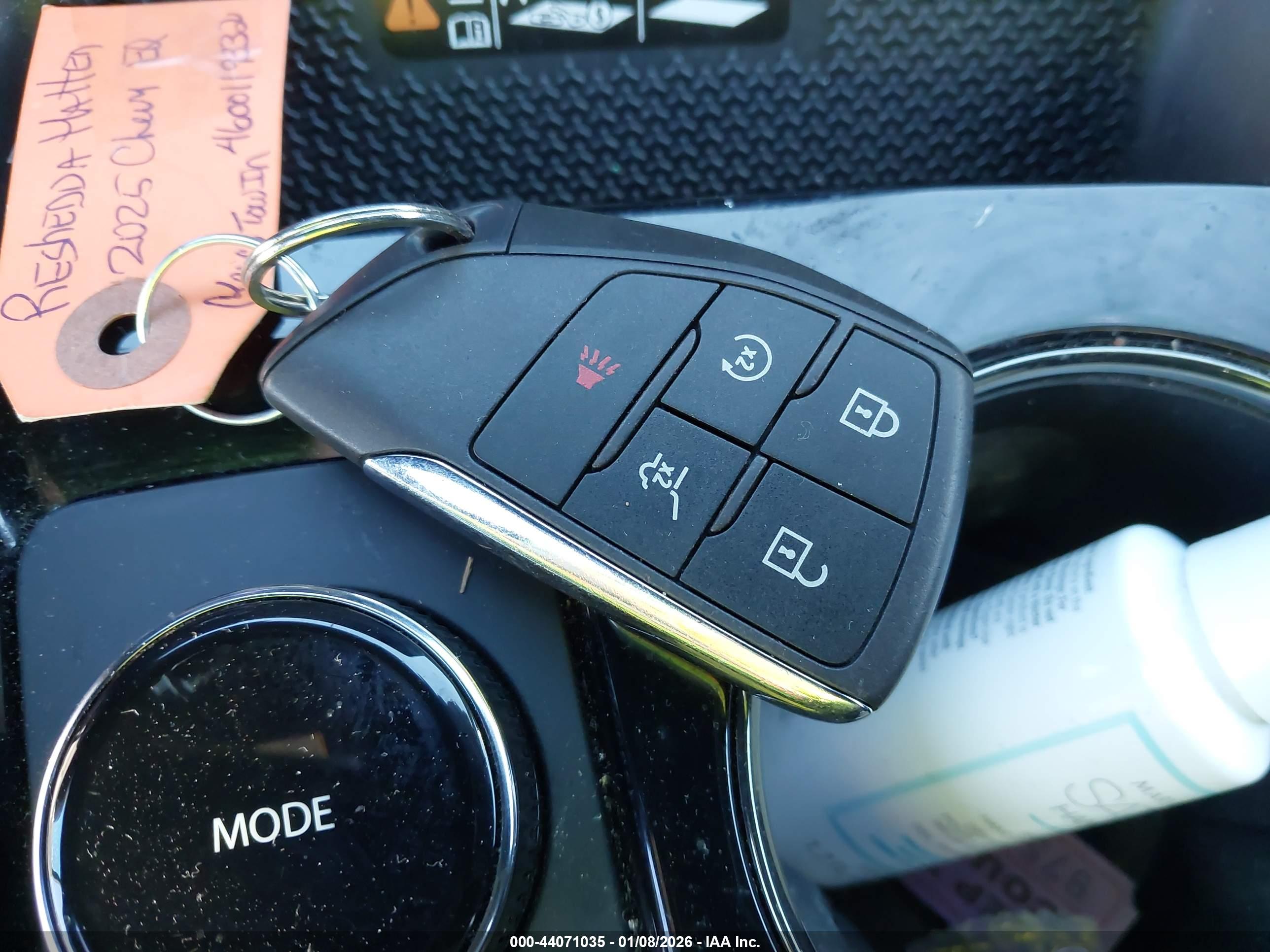 CHEVROLET EQUINOX image 11