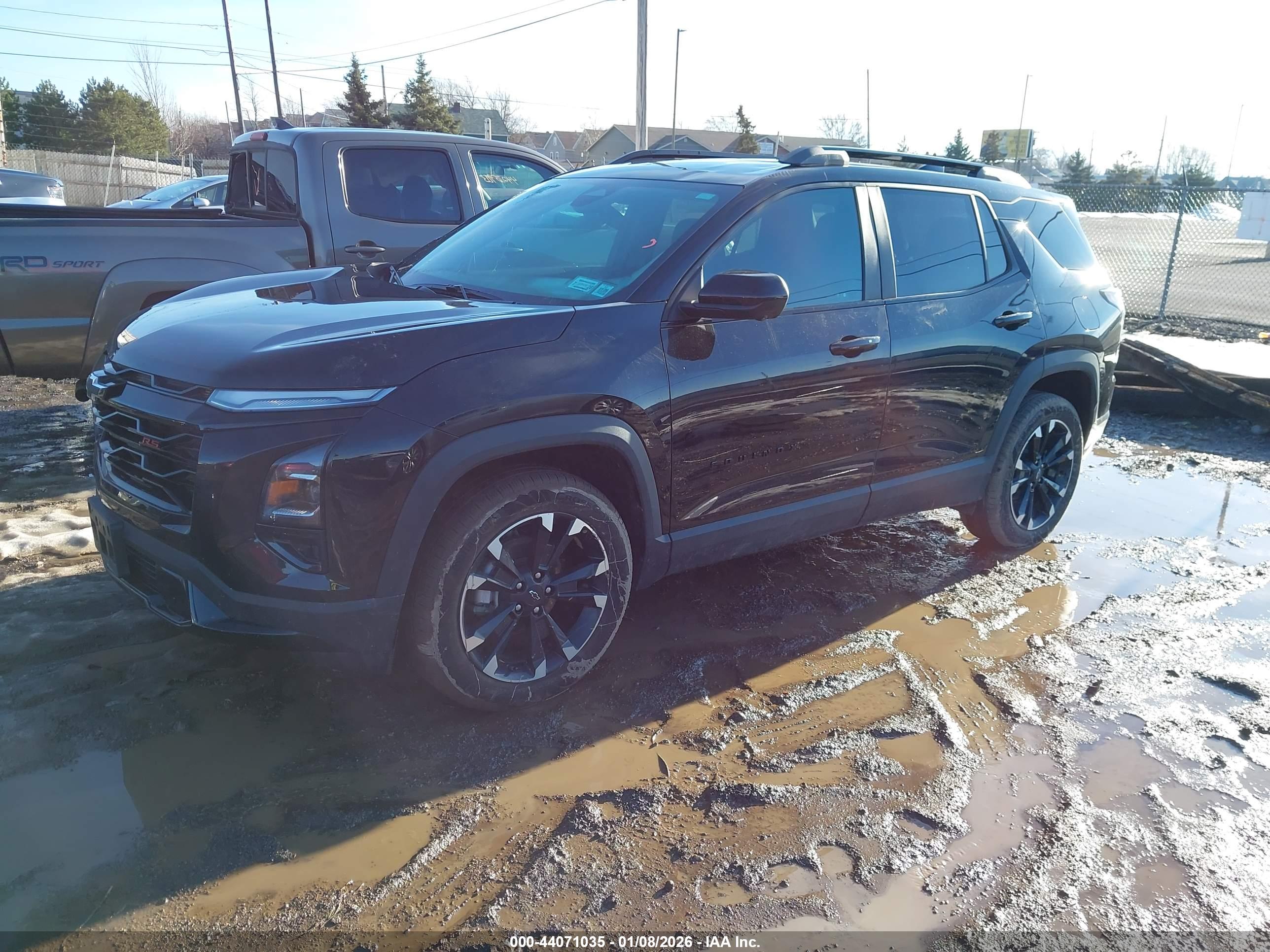 CHEVROLET EQUINOX image 2