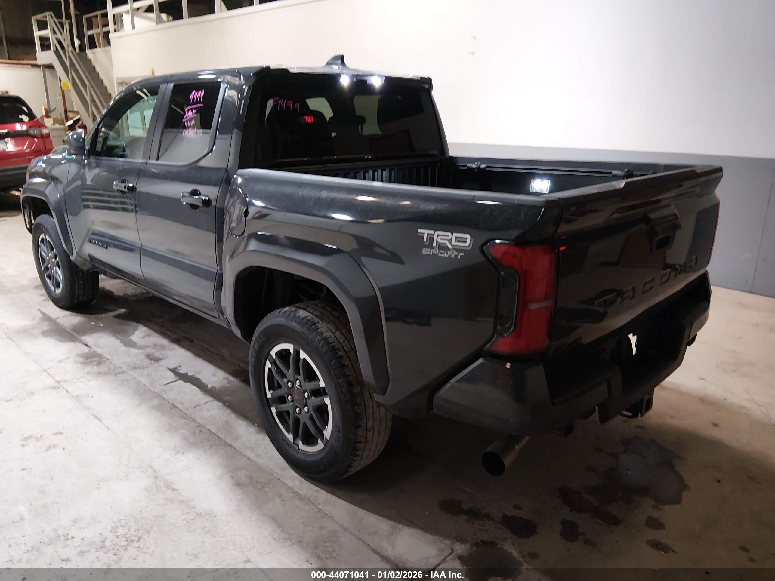 TOYOTA TACOMA image 3