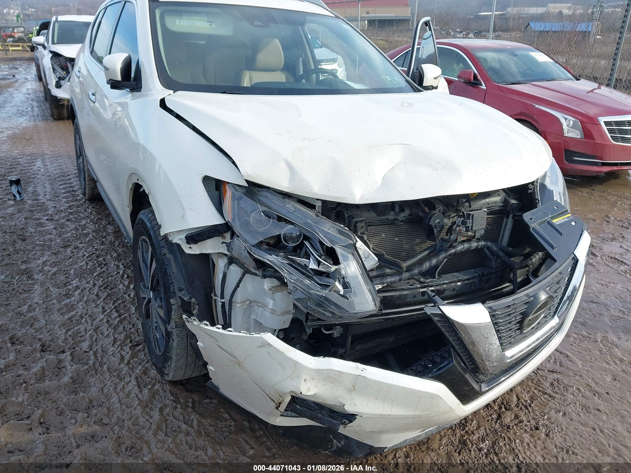 NISSAN ROGUE image 6