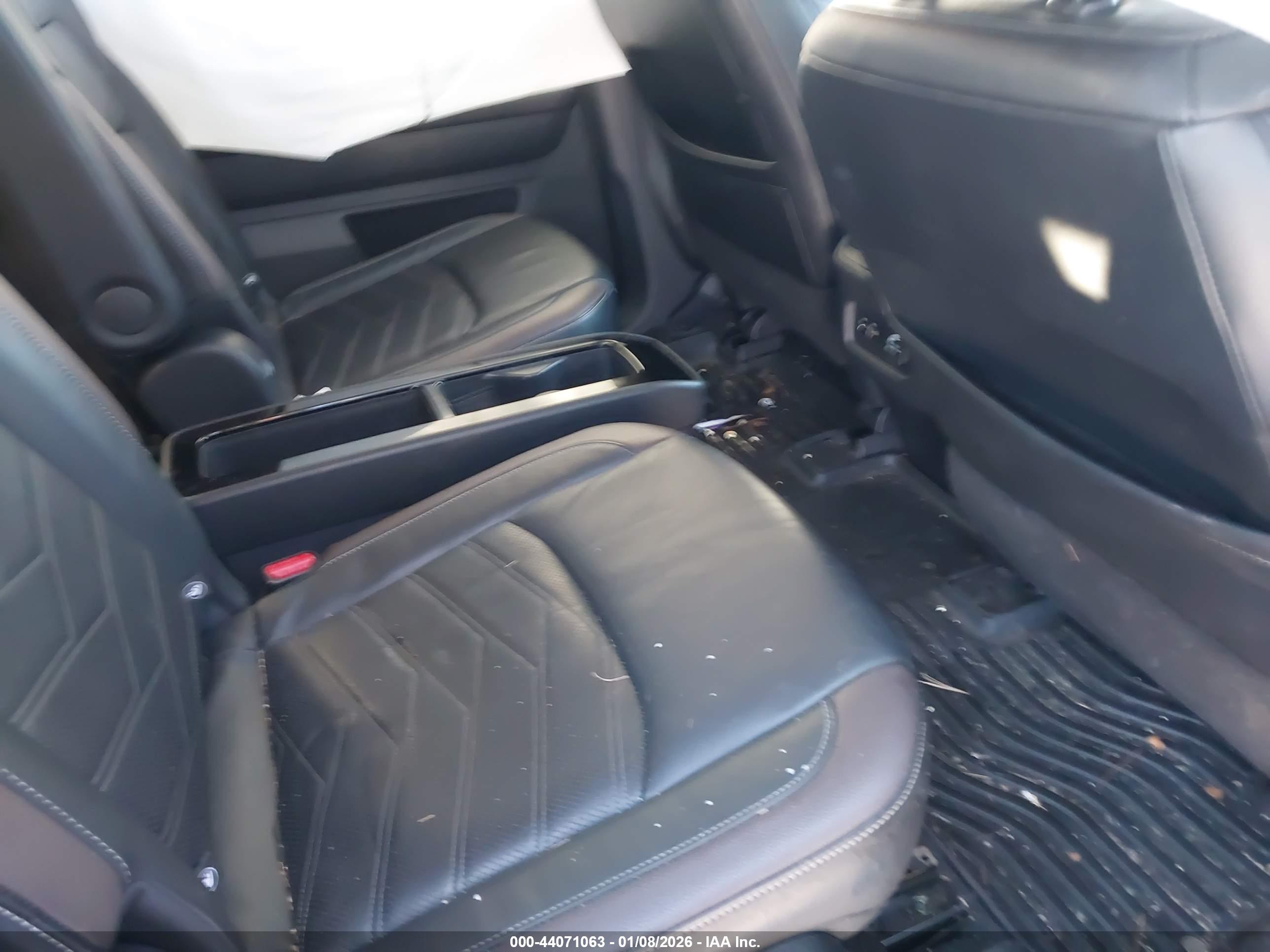 NISSAN PATHFINDER image 8