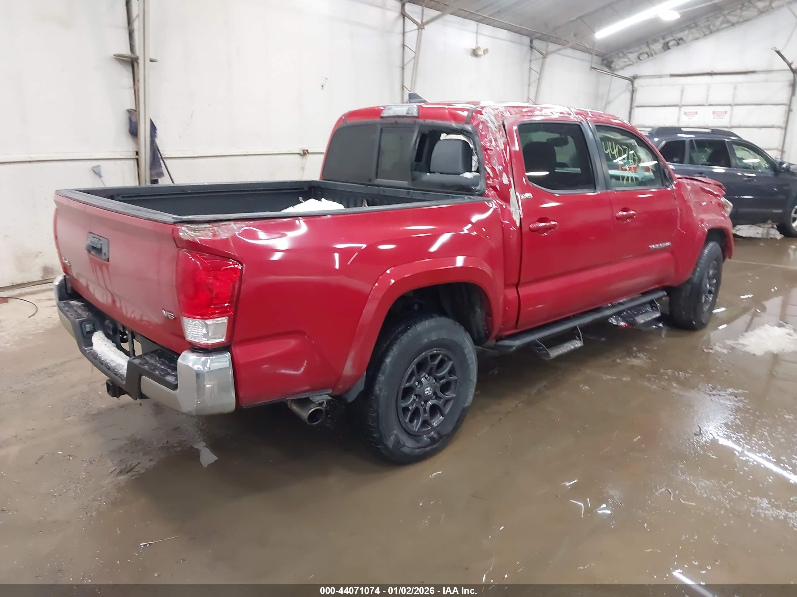 TOYOTA TACOMA image 4